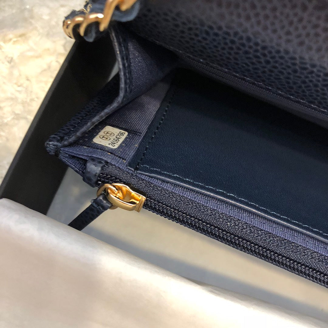 Handbag