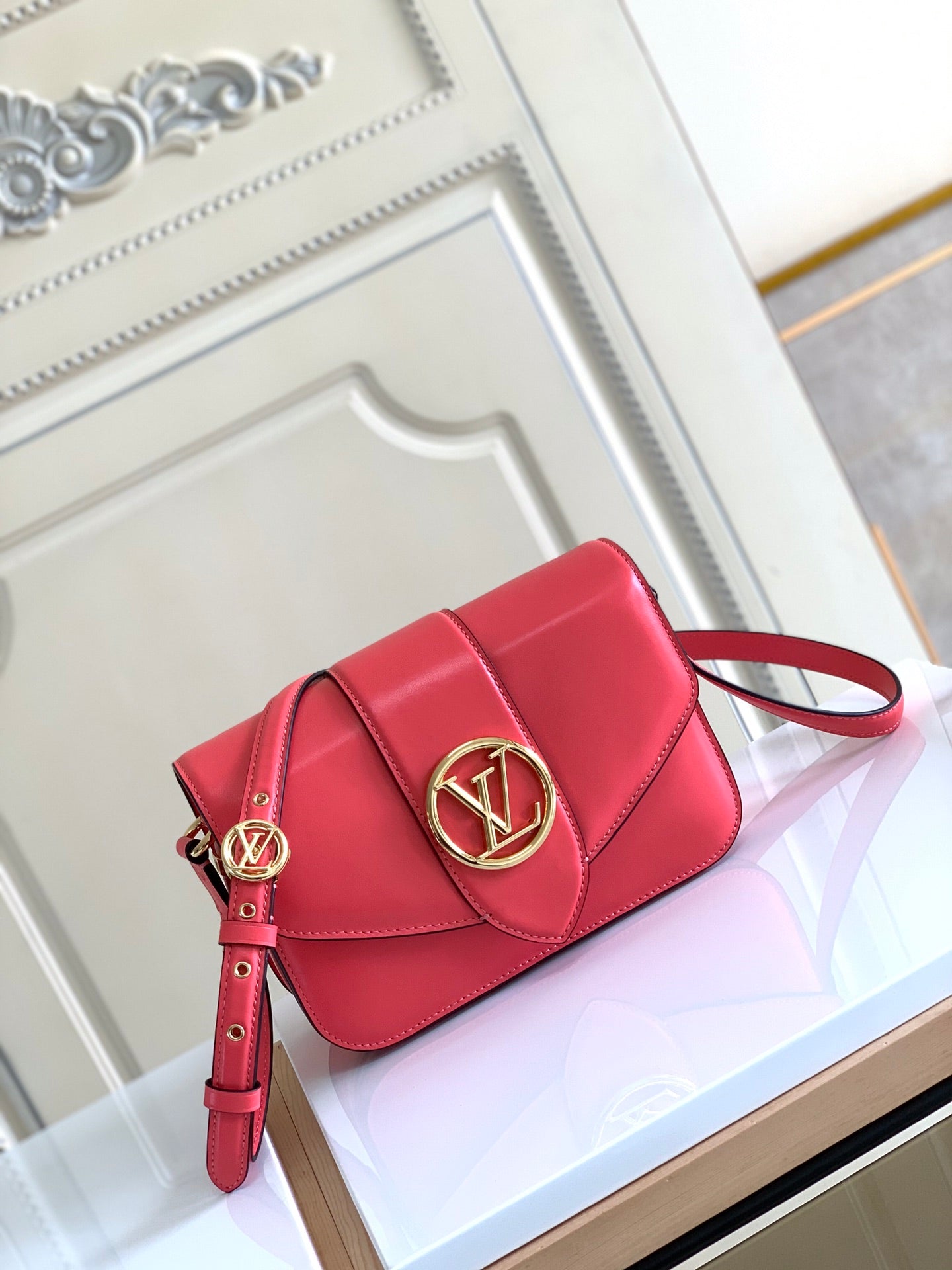 Handbag