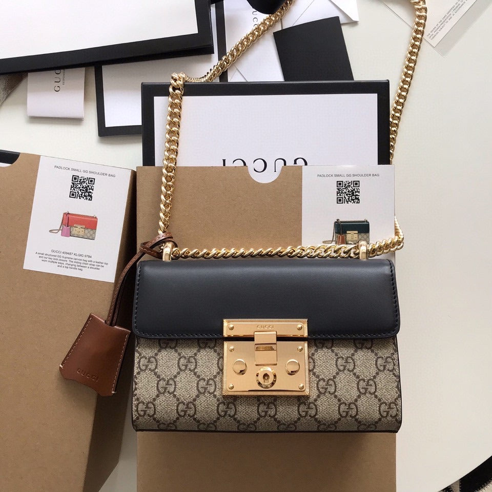 Handbag