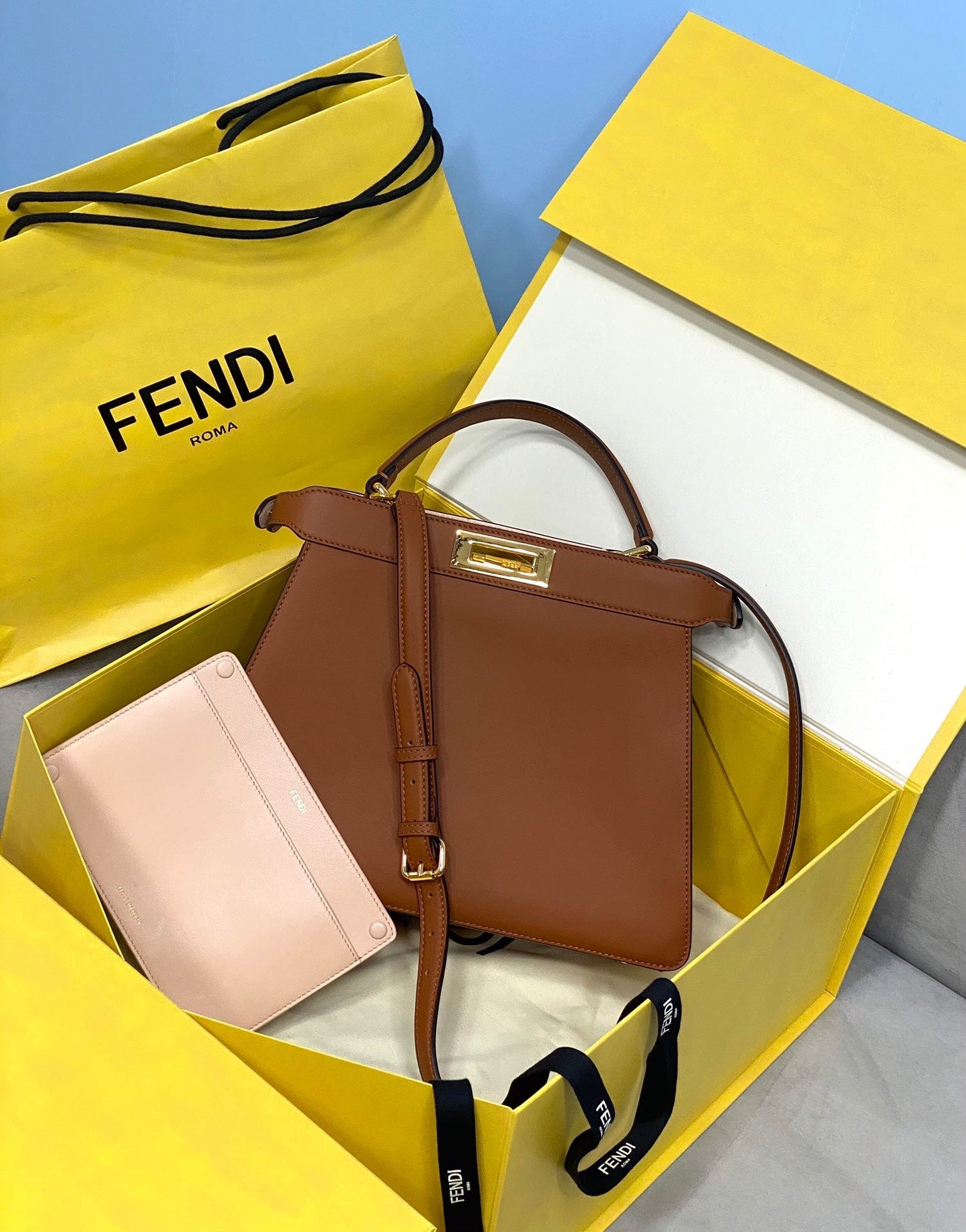 Handbag