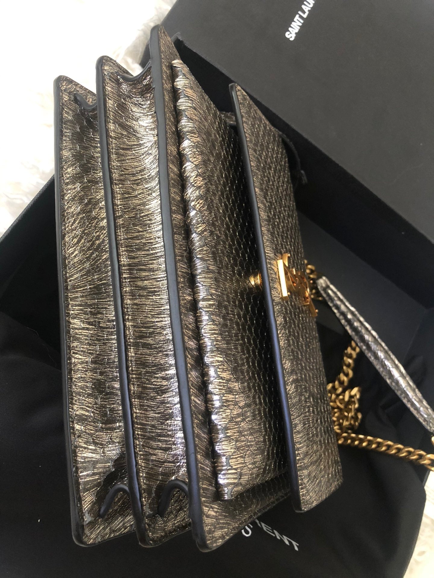 Handbag