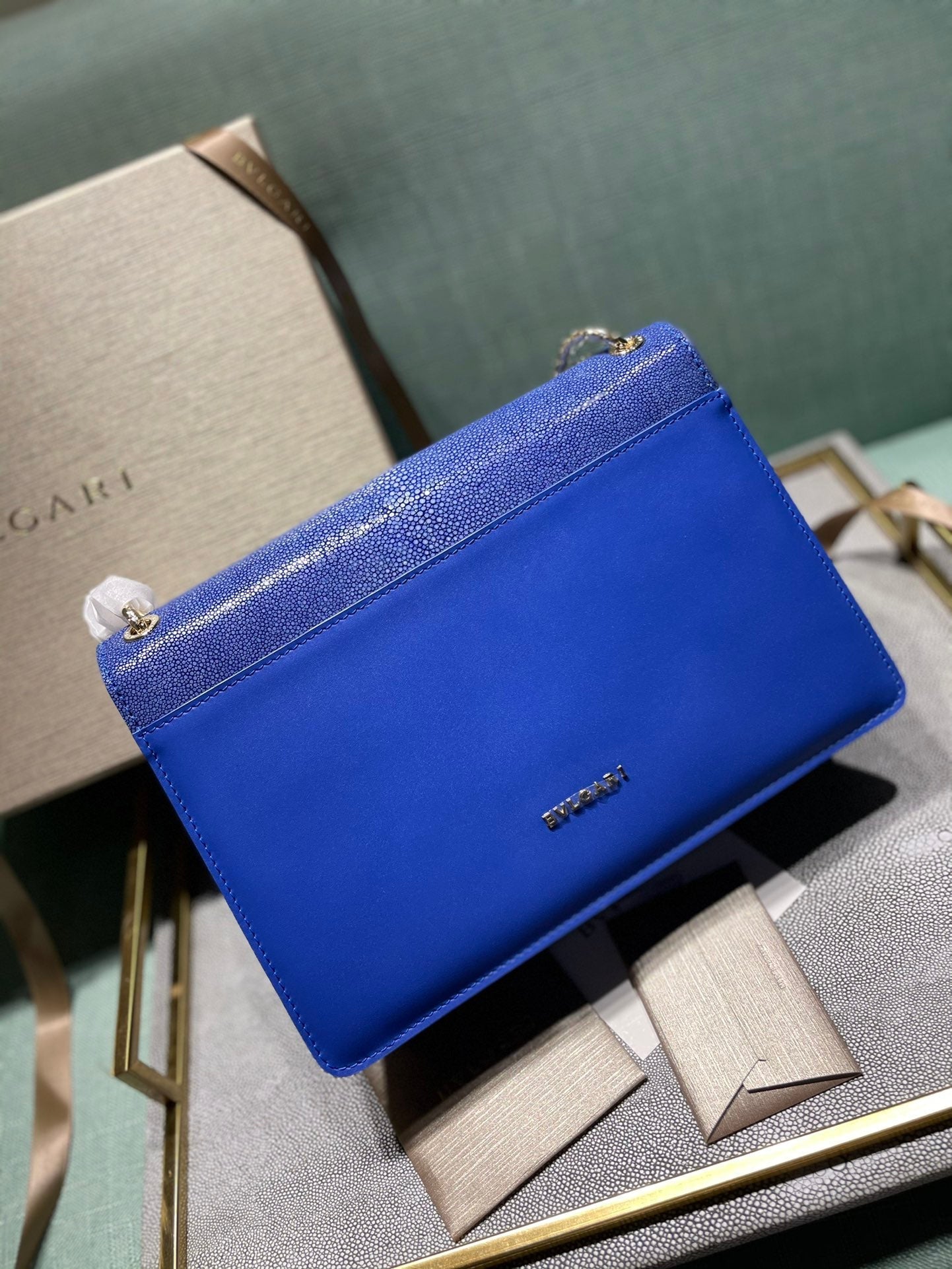 Handbag