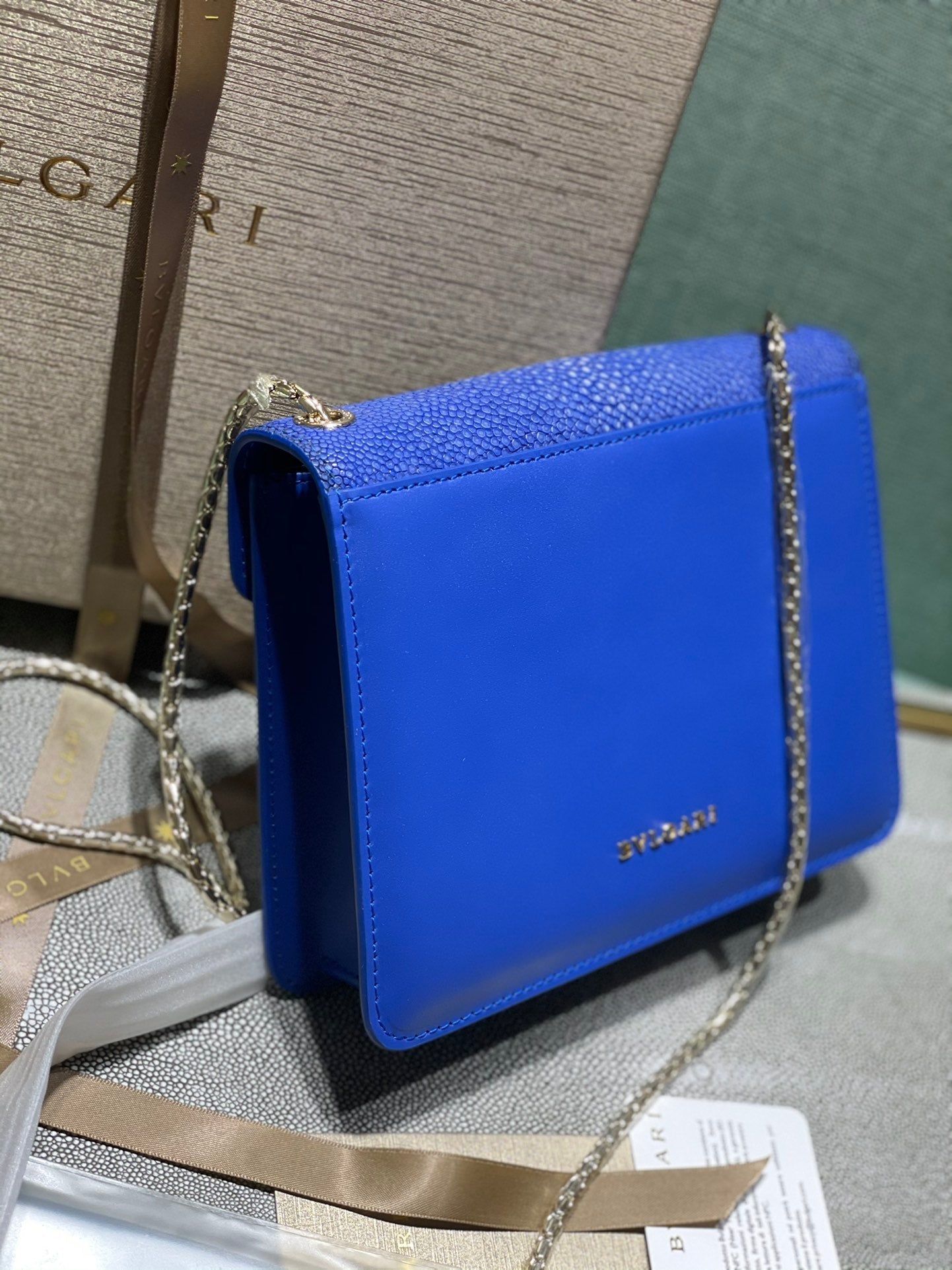 Handbag
