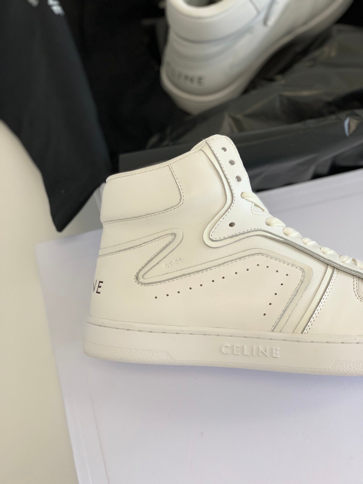 Sneakers