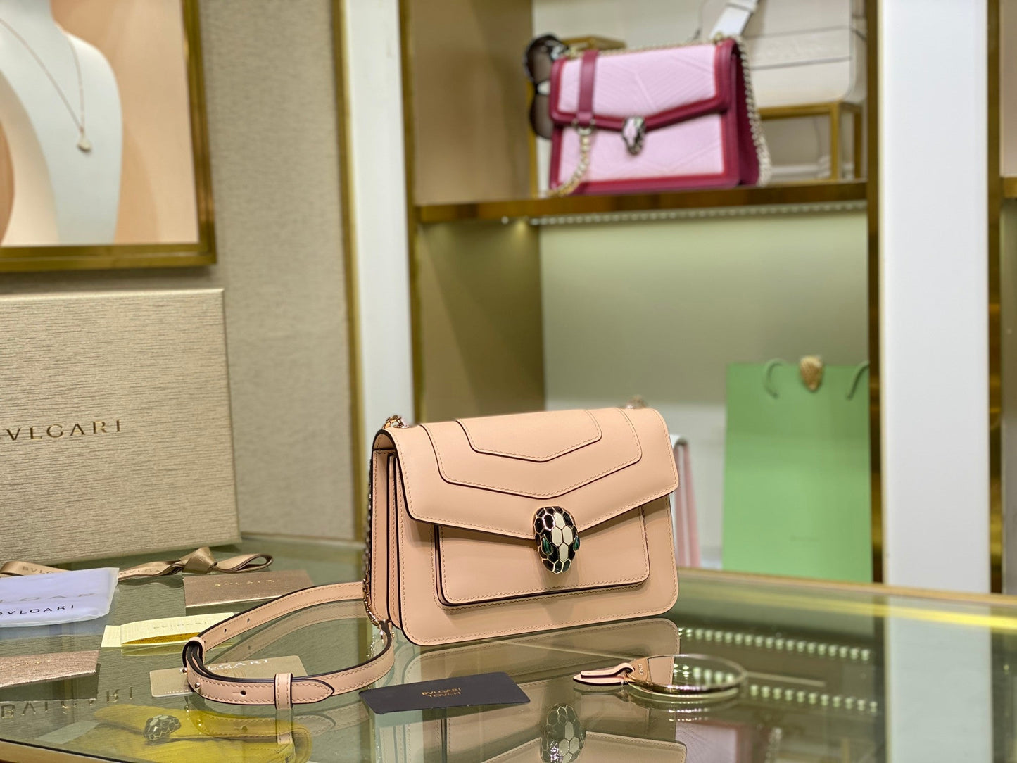 Handbag