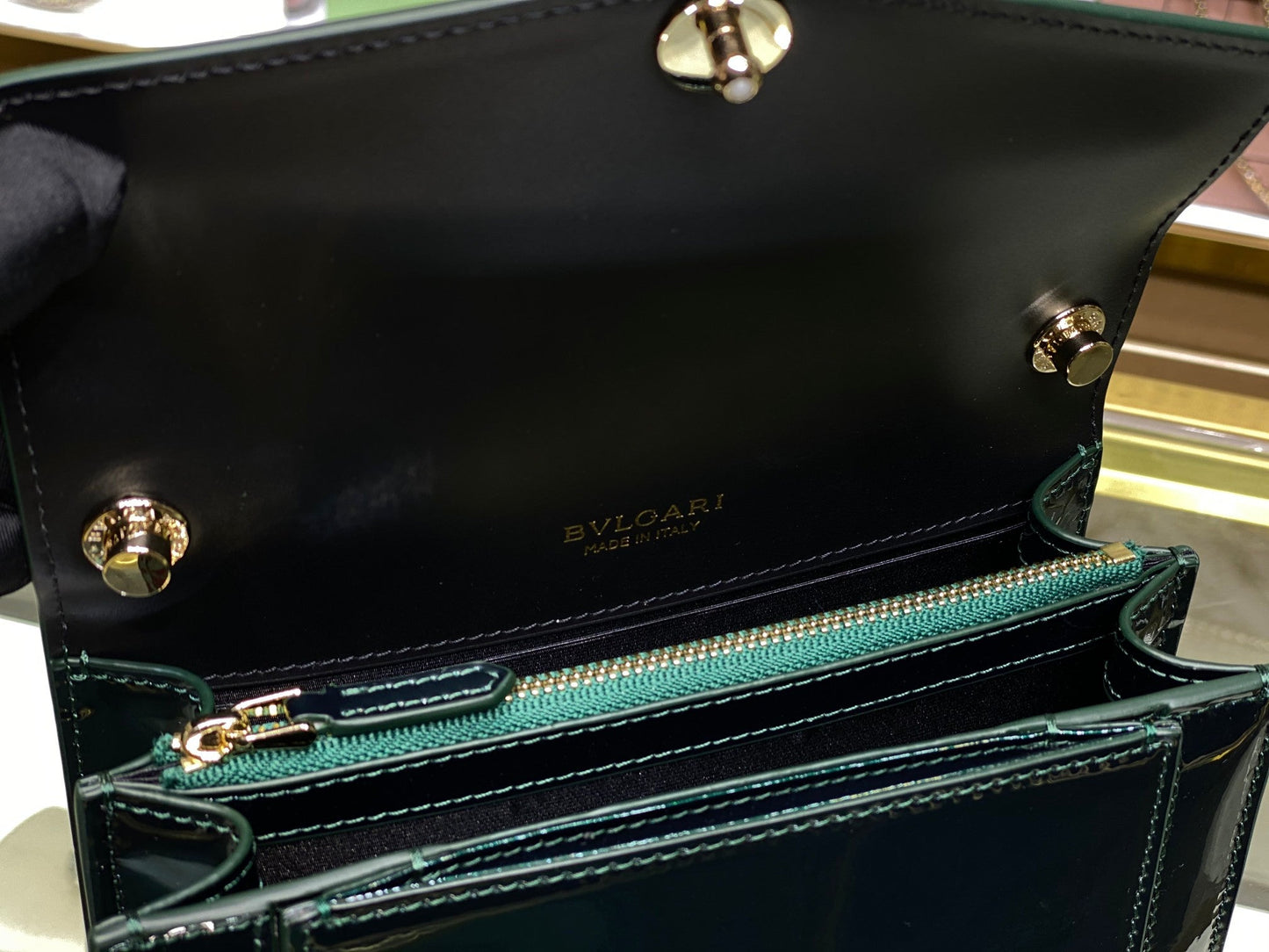 Handbag