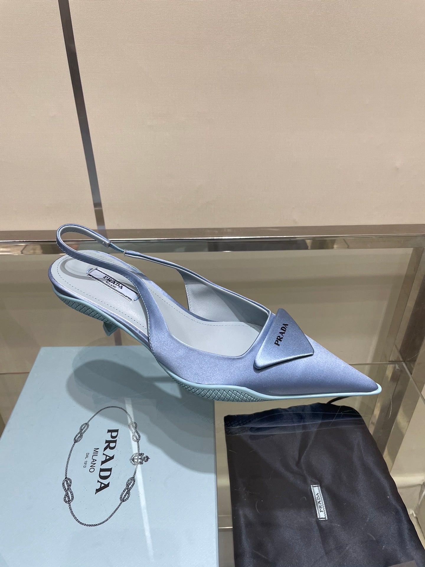 Slingbacks