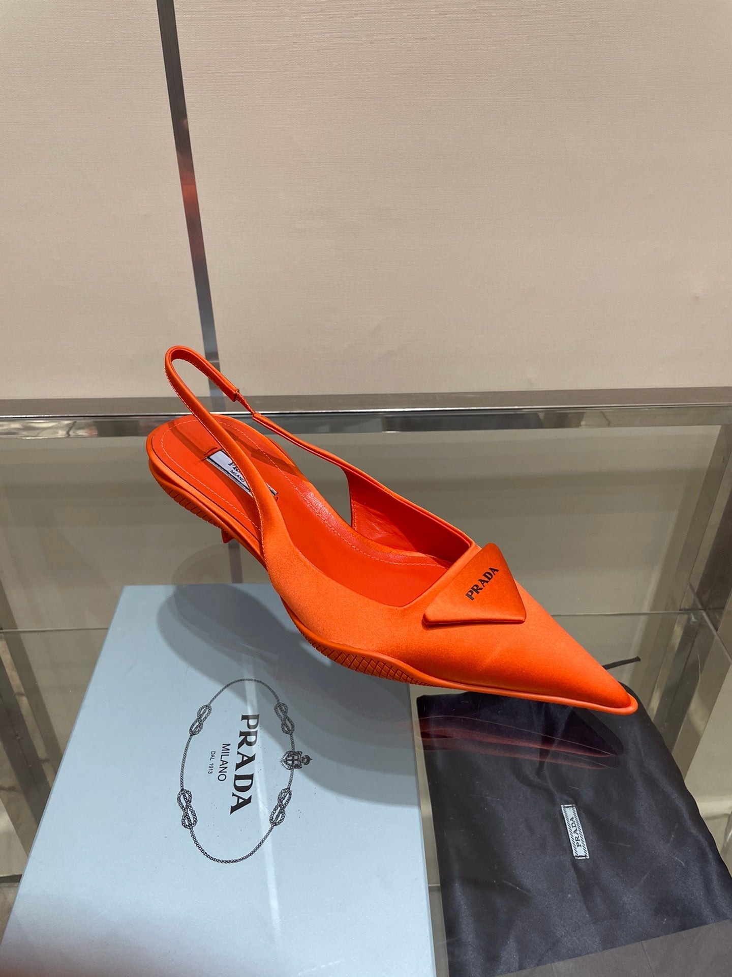 Slingbacks