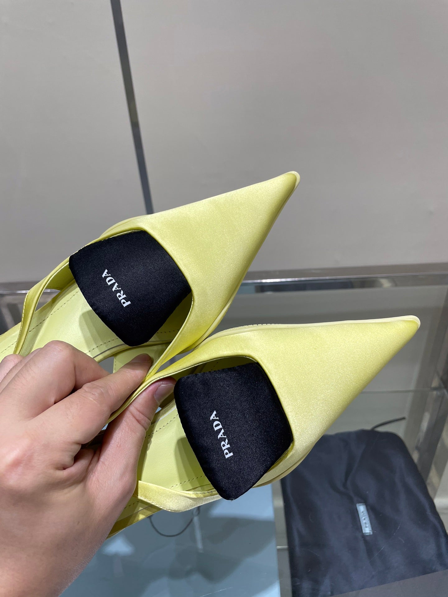 Slingbacks