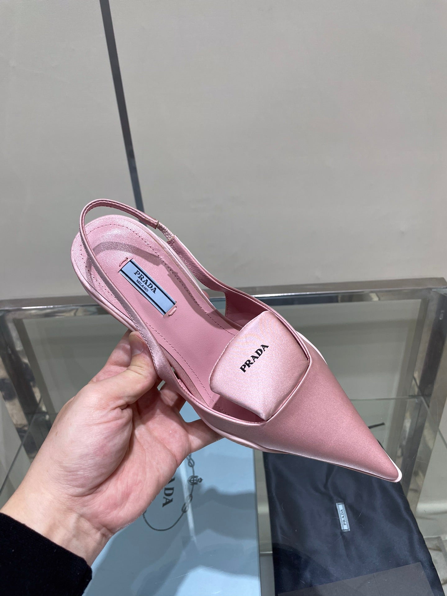 Slingbacks