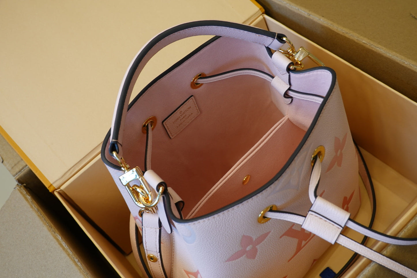 Bucket Bag