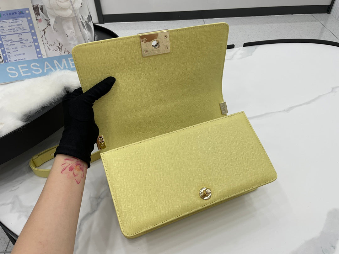 Handbag