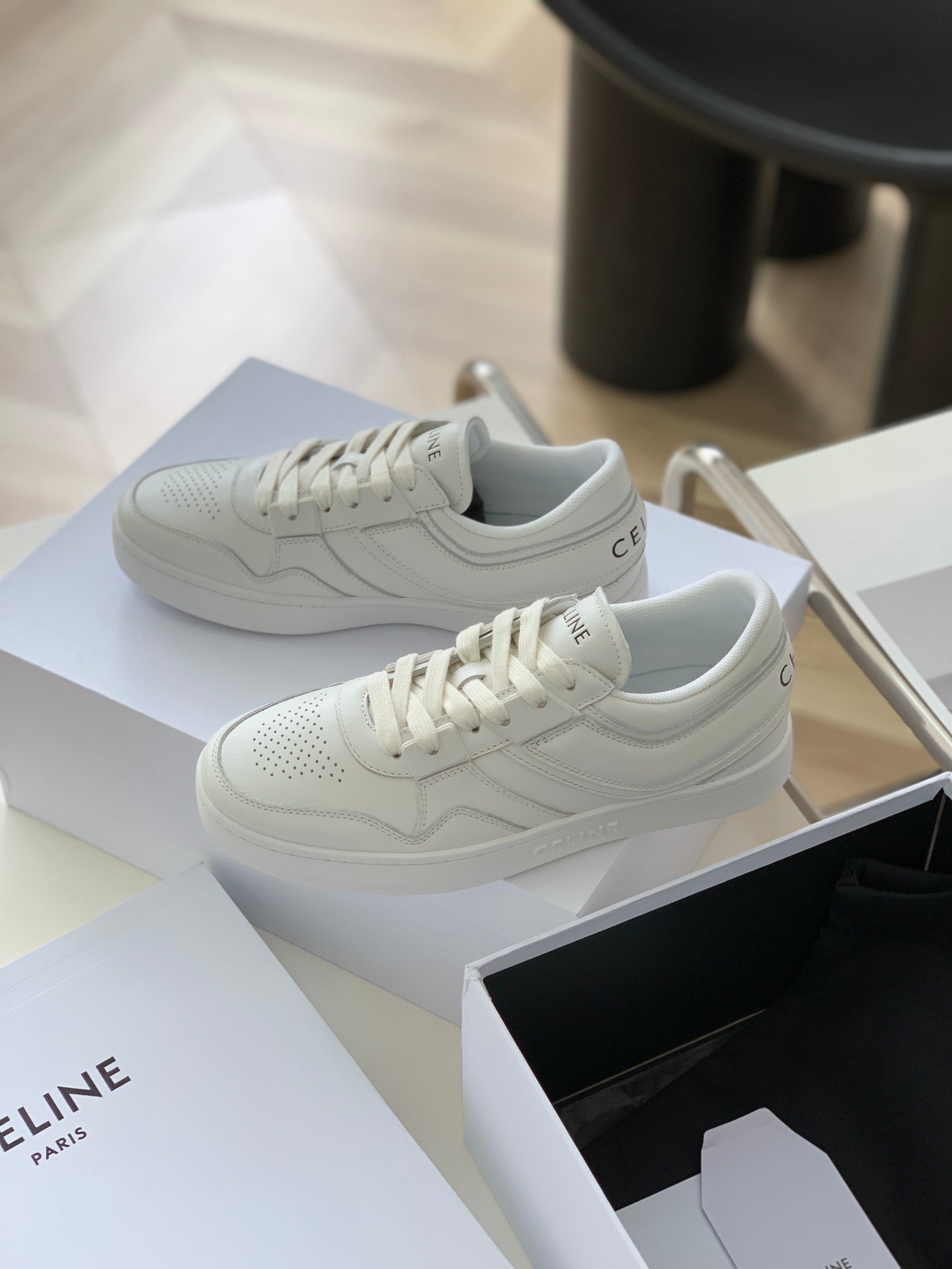 Sneakers