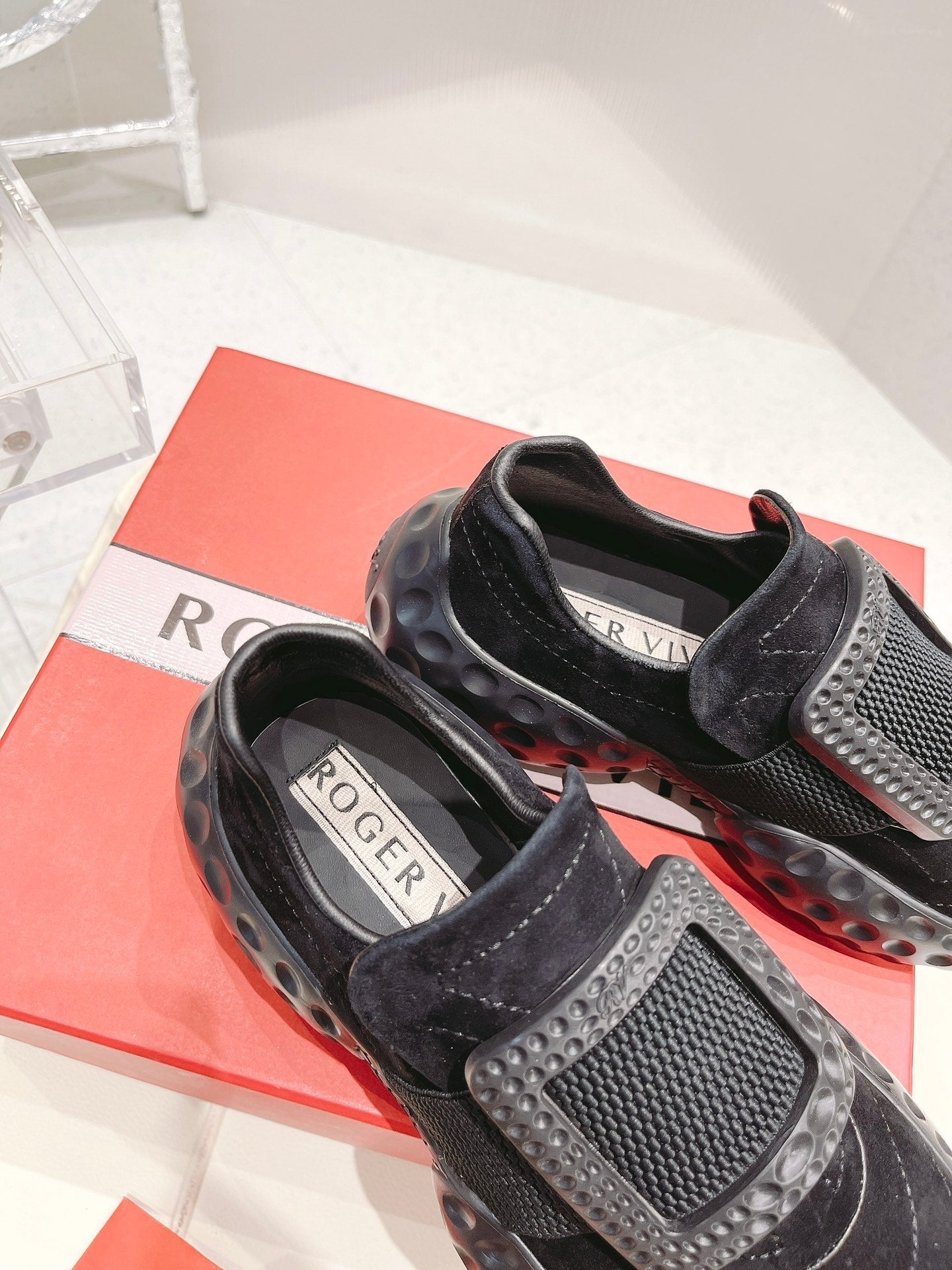 Sneakers