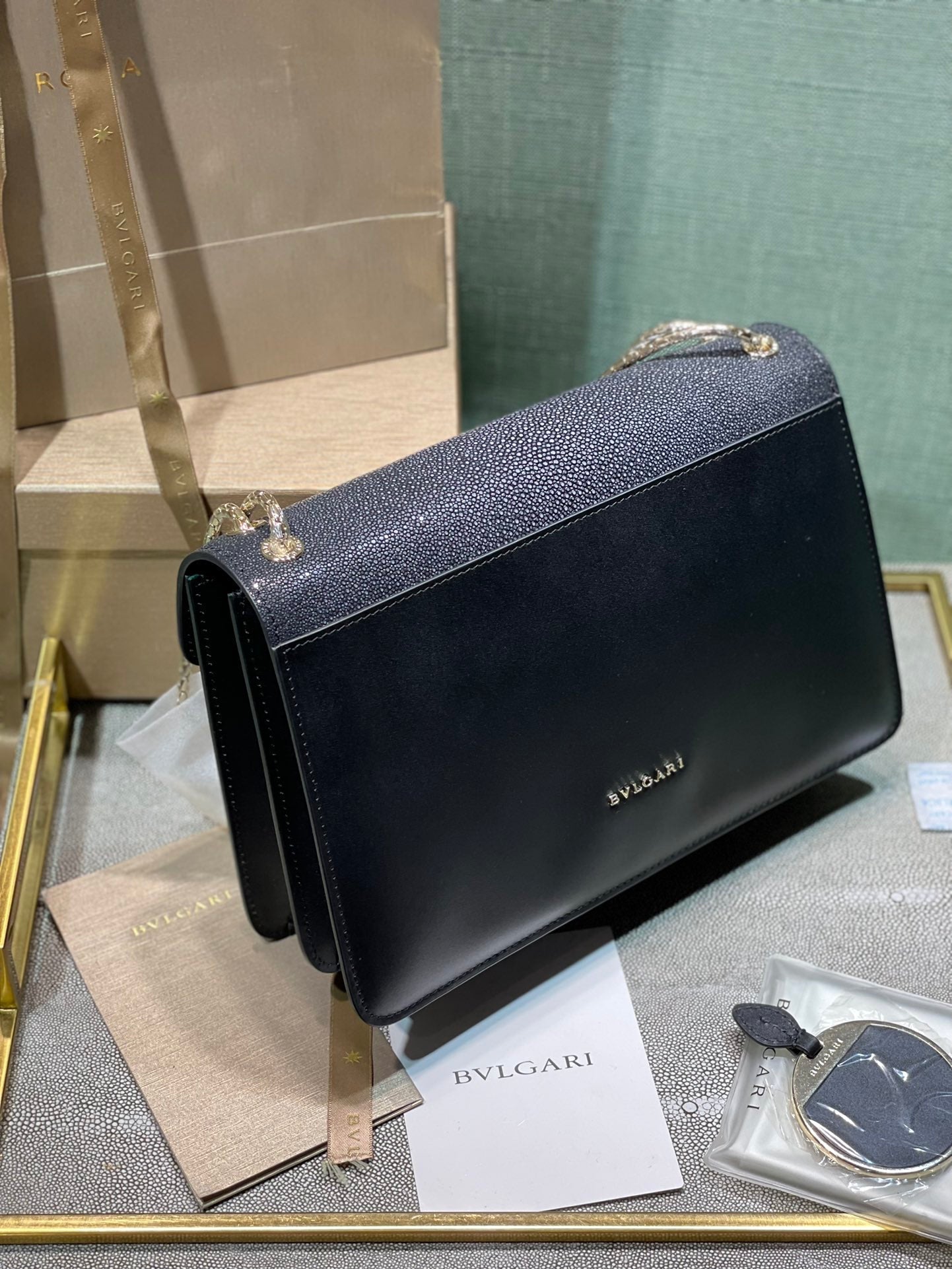 Handbag