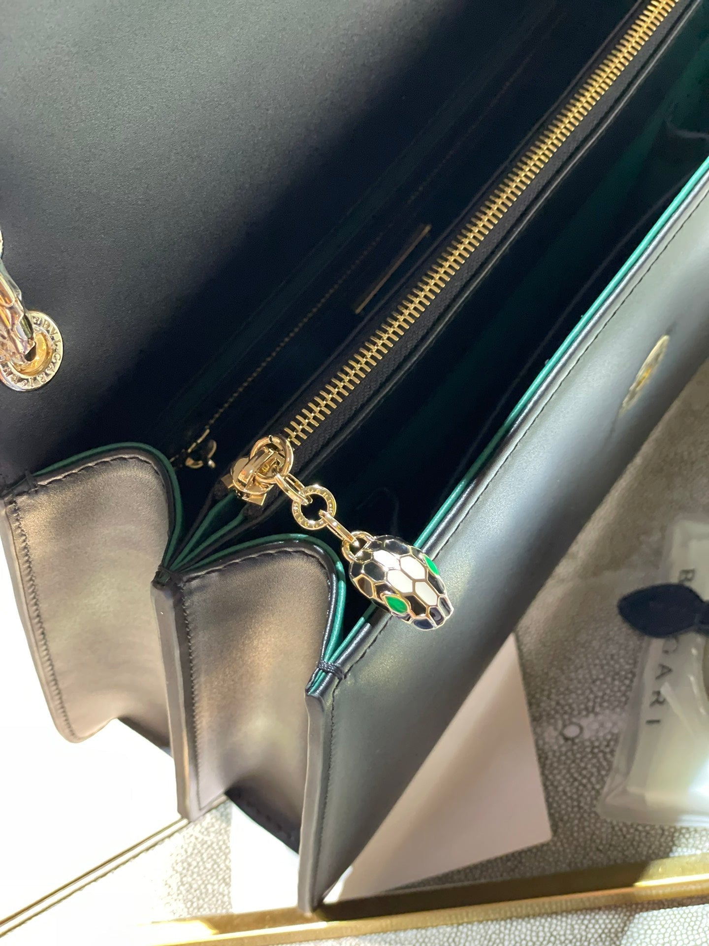 Handbag