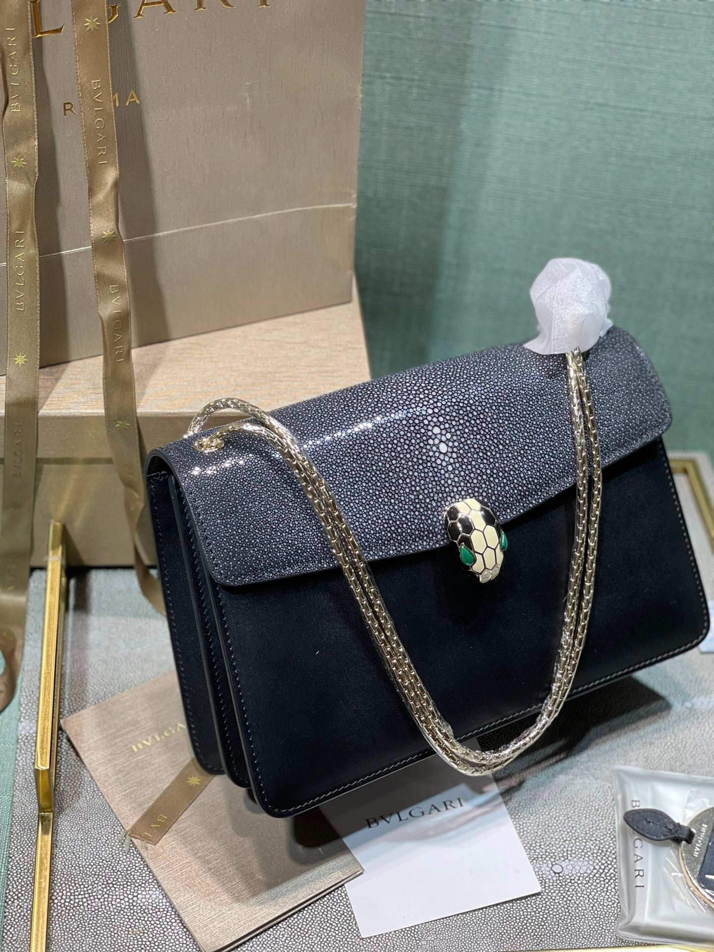 Handbag