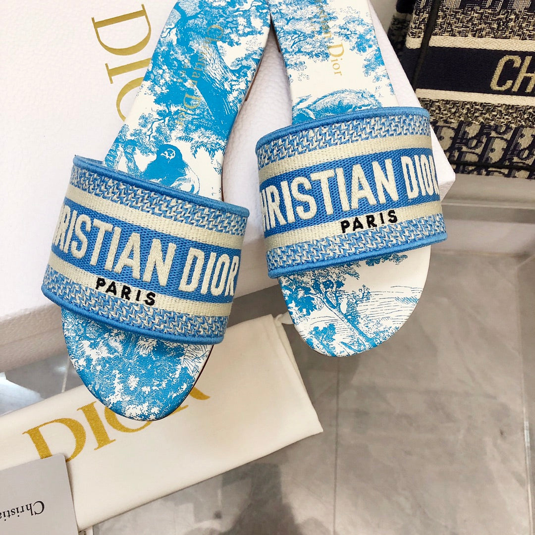 Slippers