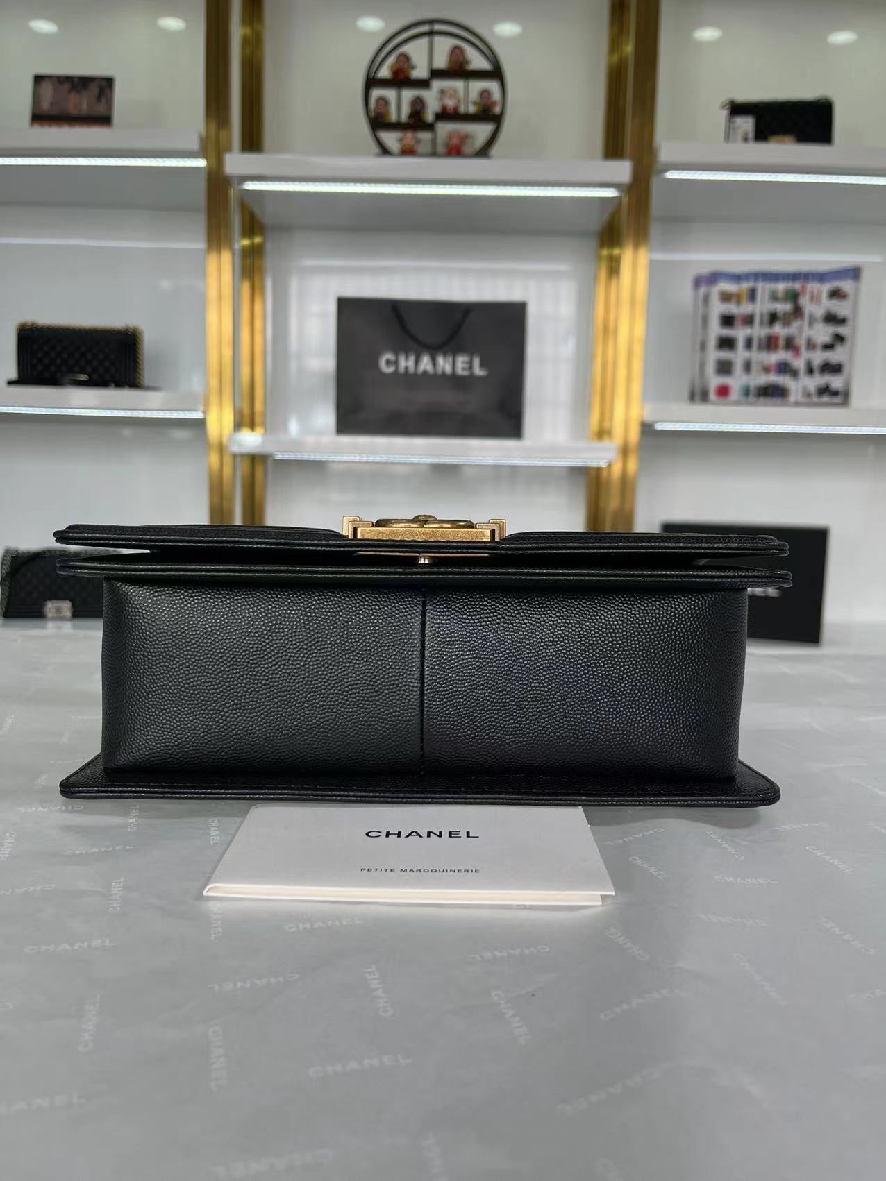 Handbag