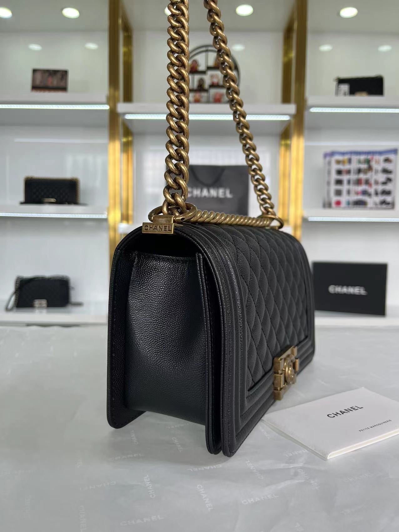 Handbag