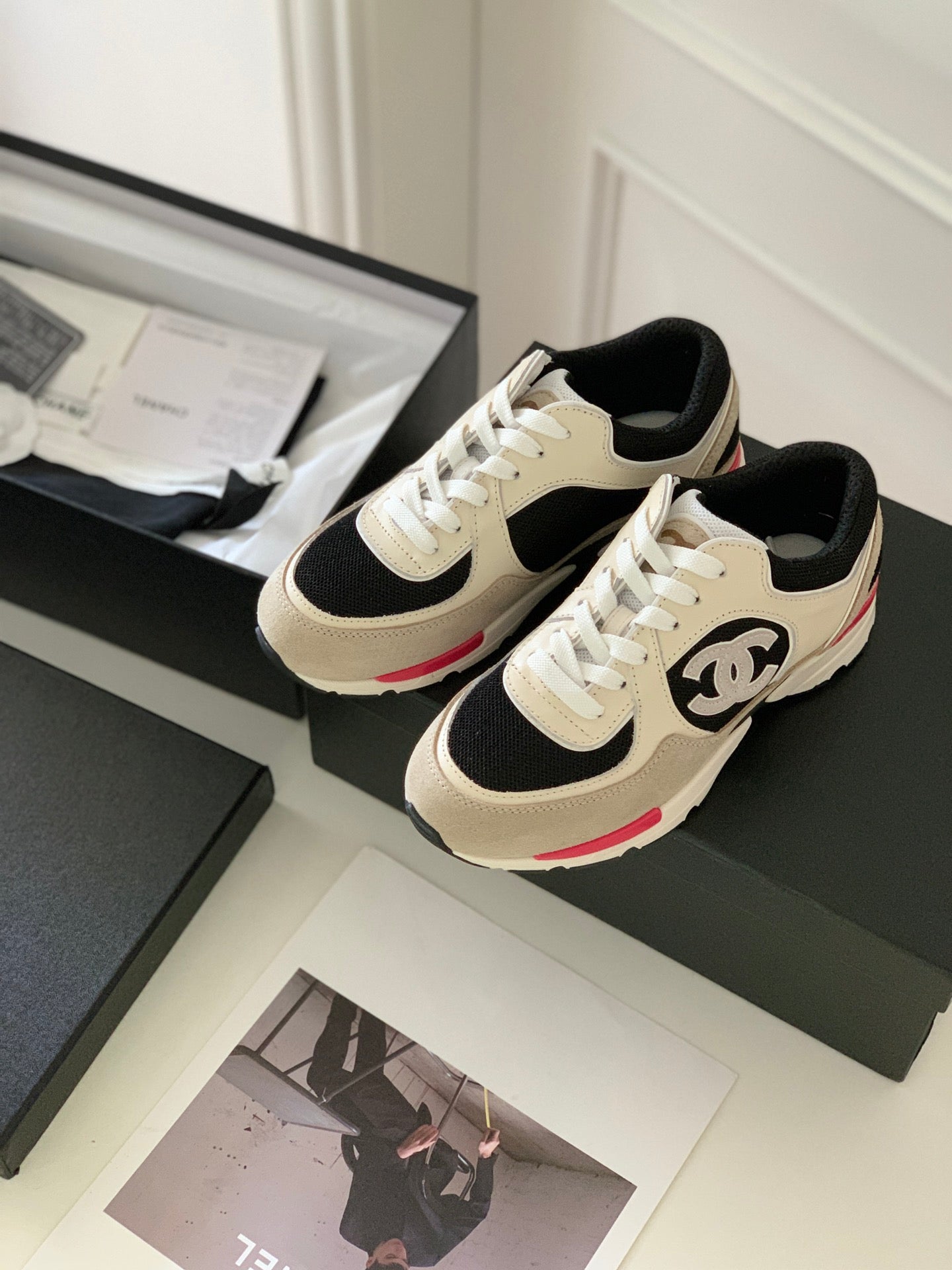 Sneakers