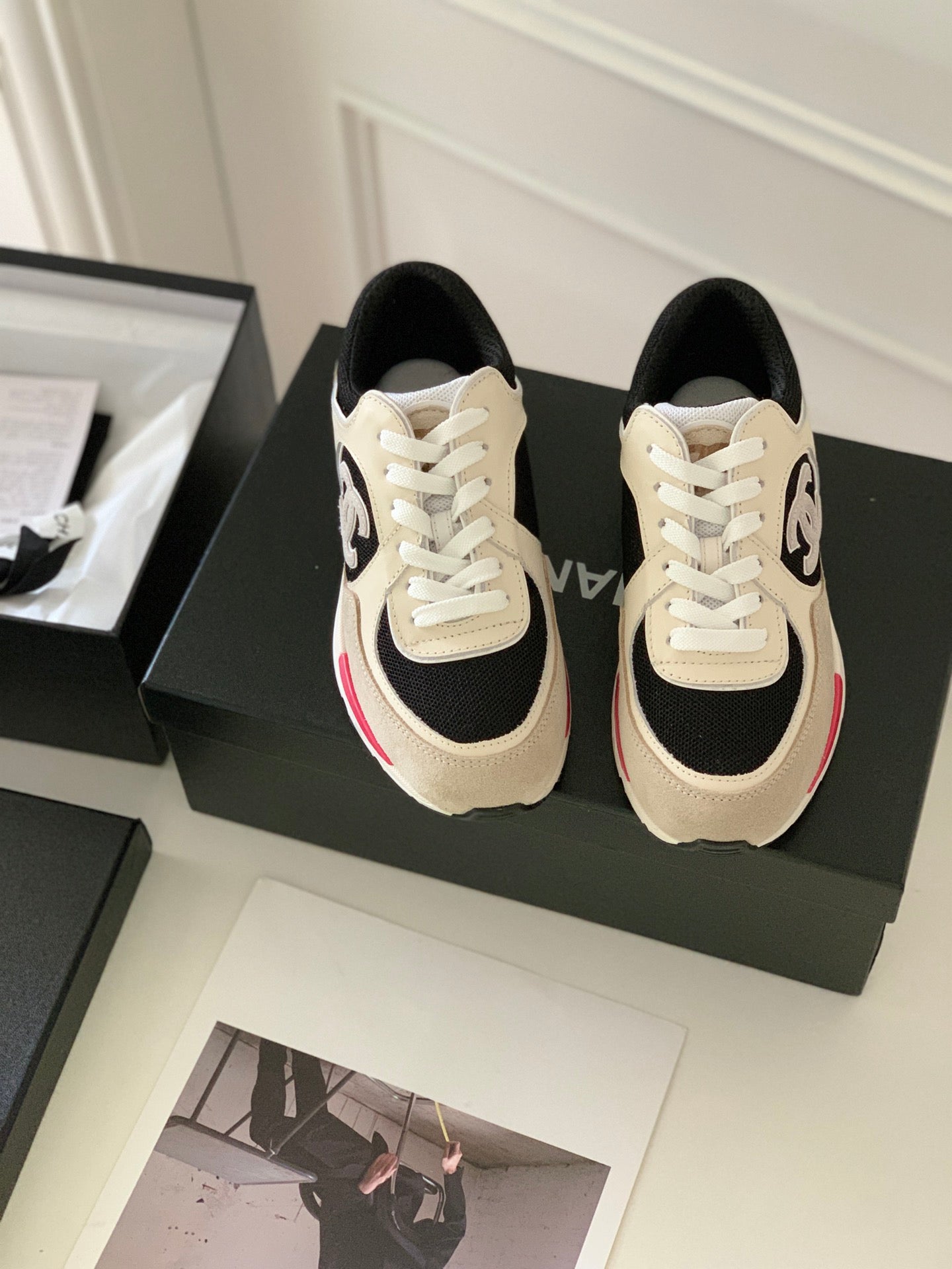 Sneakers