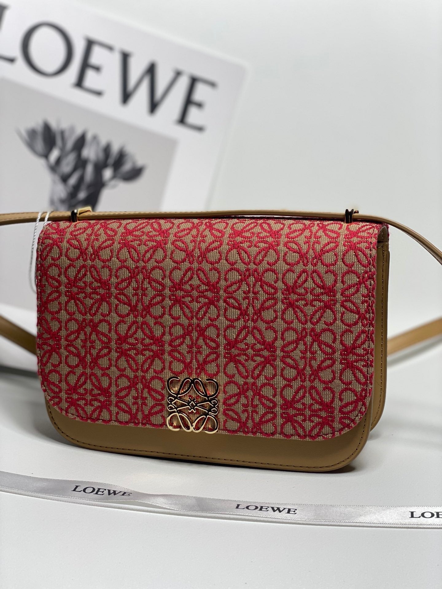 Handbag