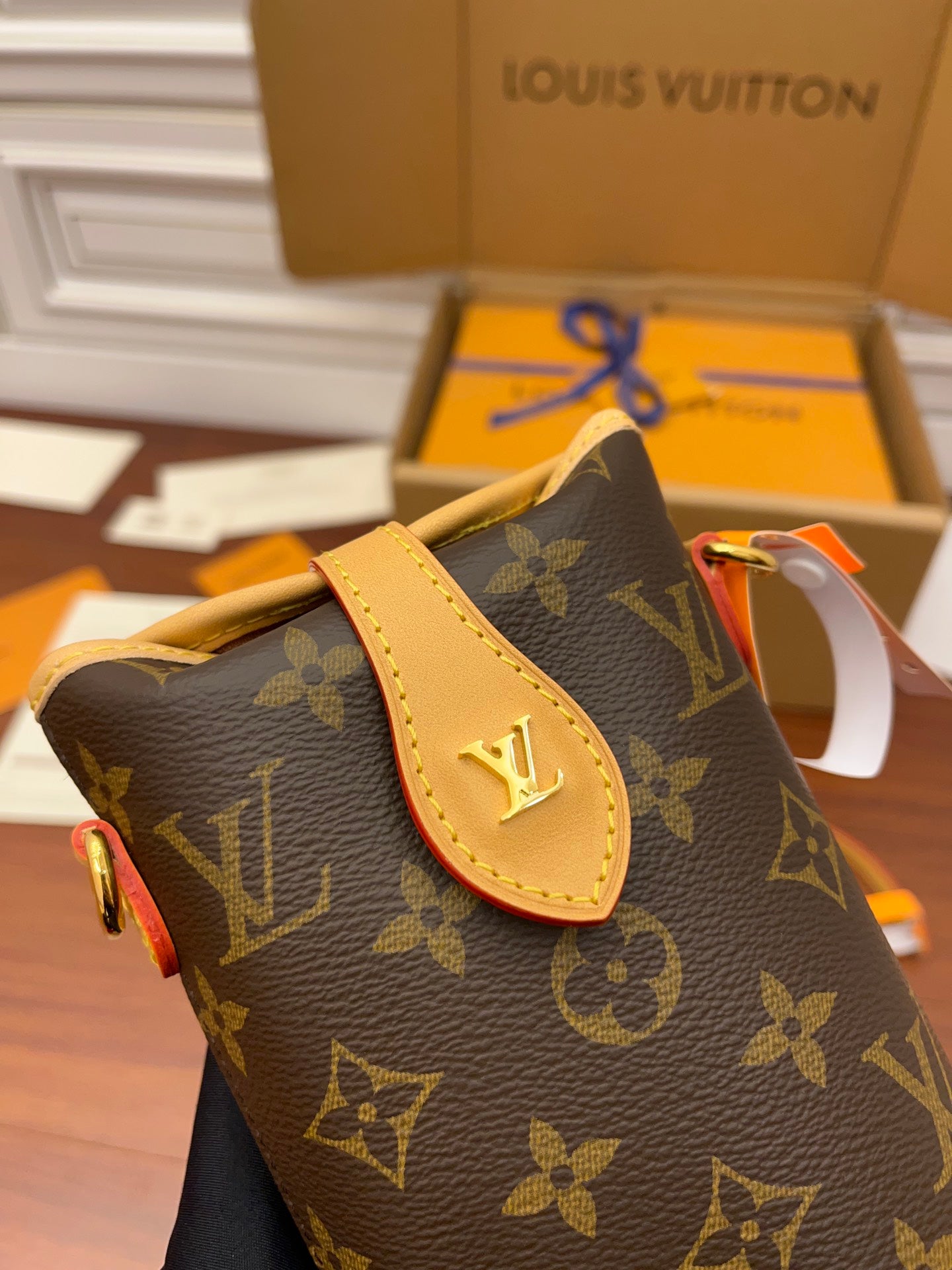 Bucket Bag