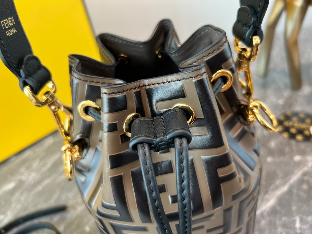 Bucket Bag