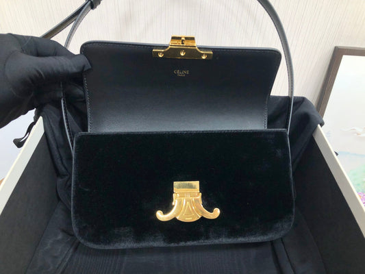 Handbag