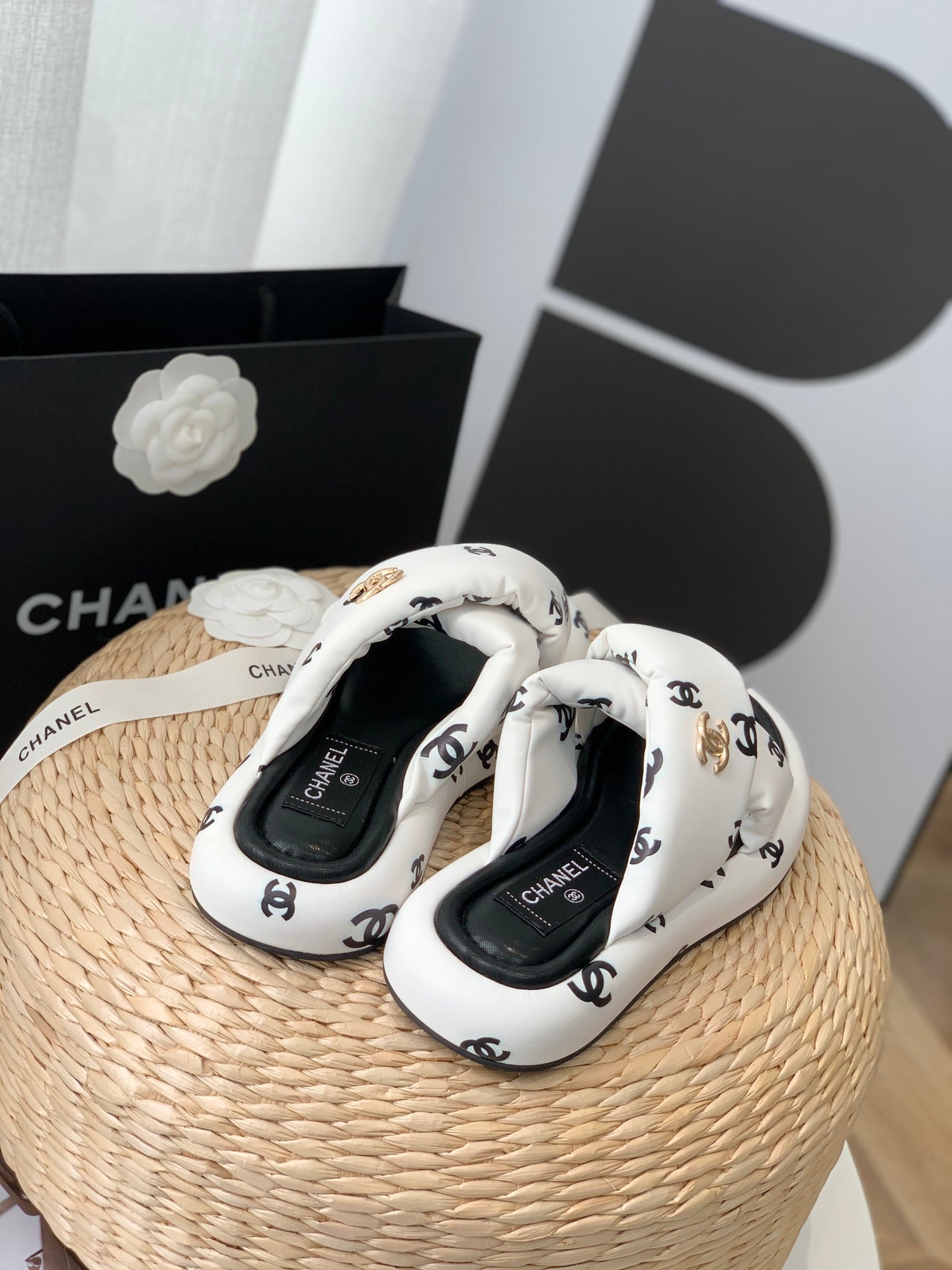 Slippers
