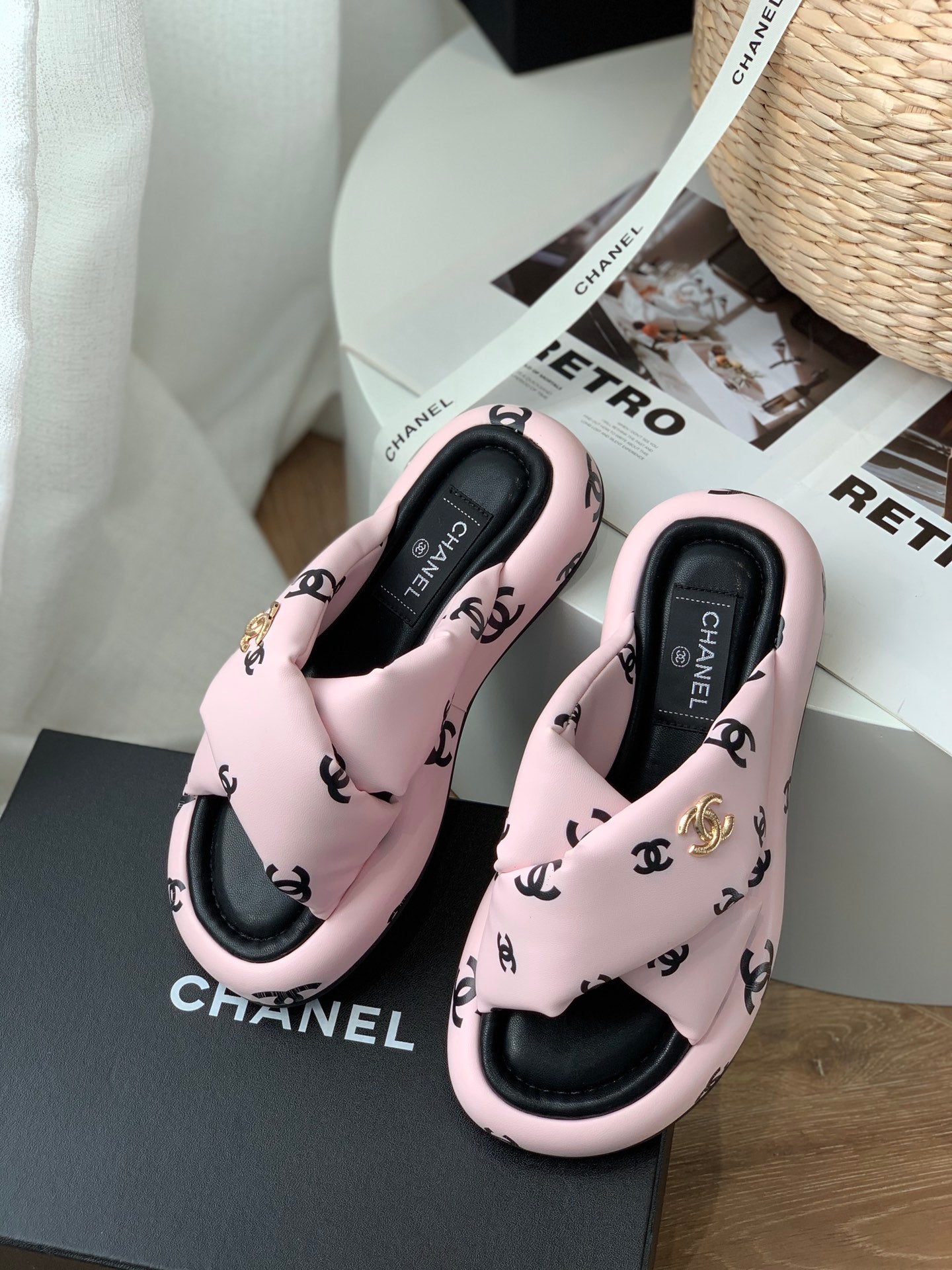Slippers