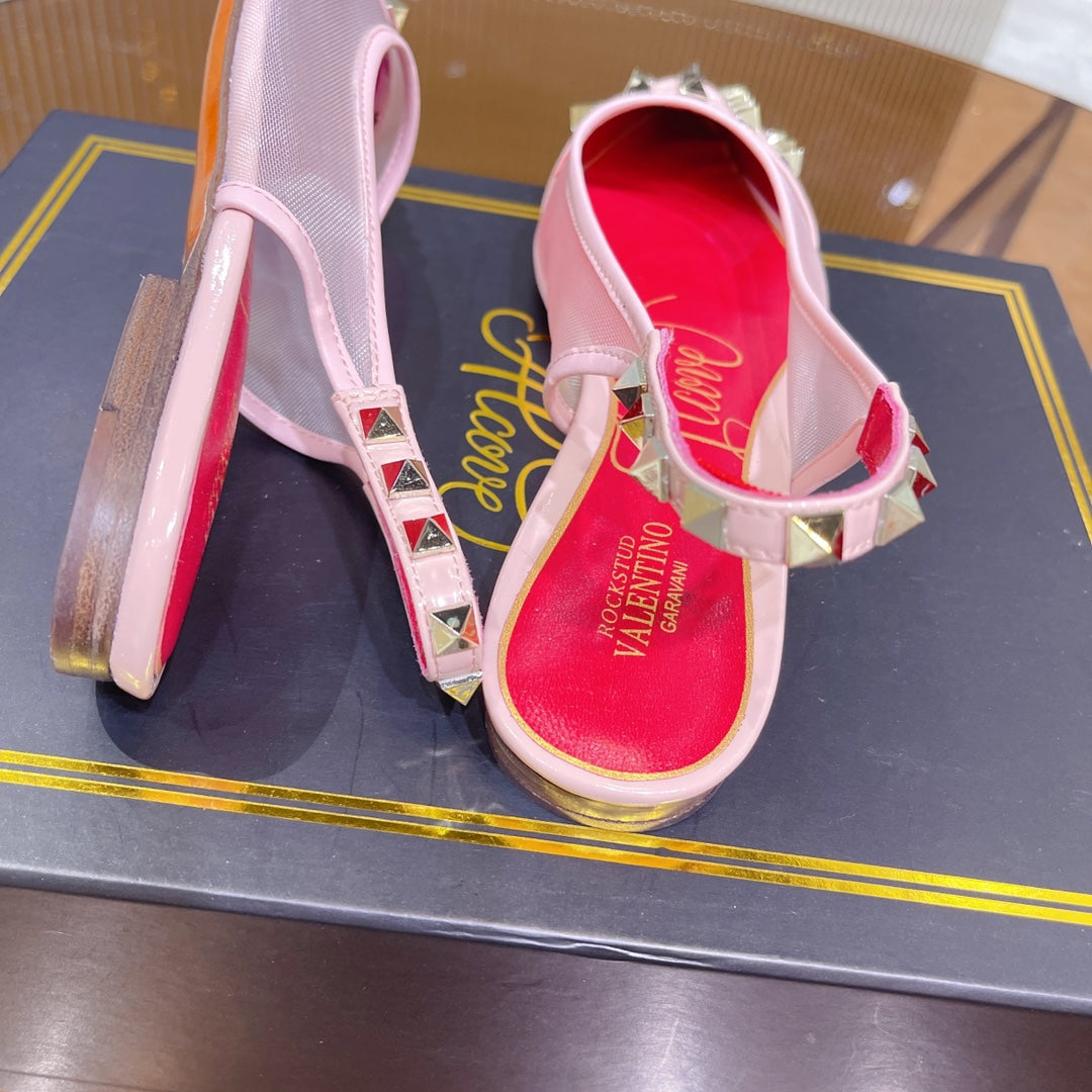 Slingbacks