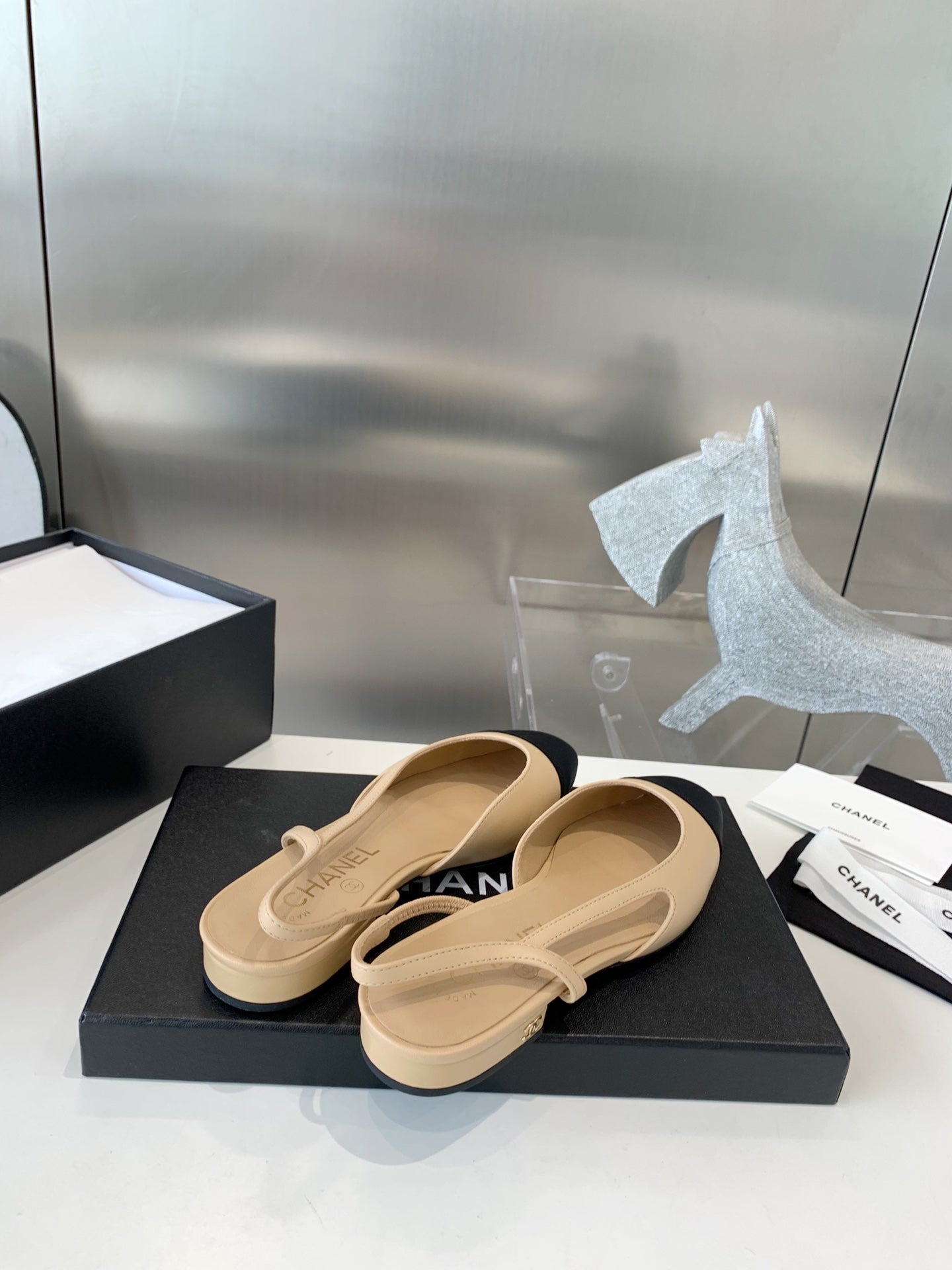 Slingbacks