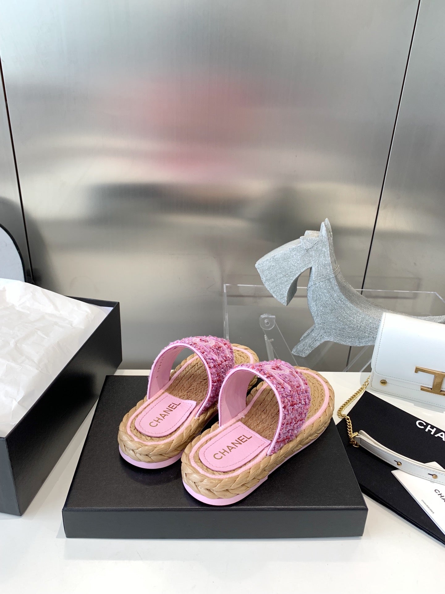 Slippers