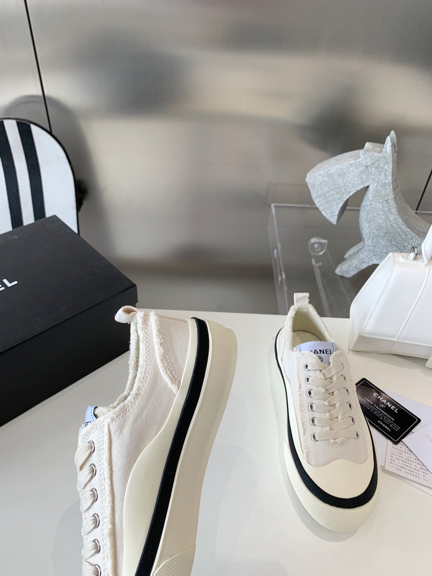 Sneakers