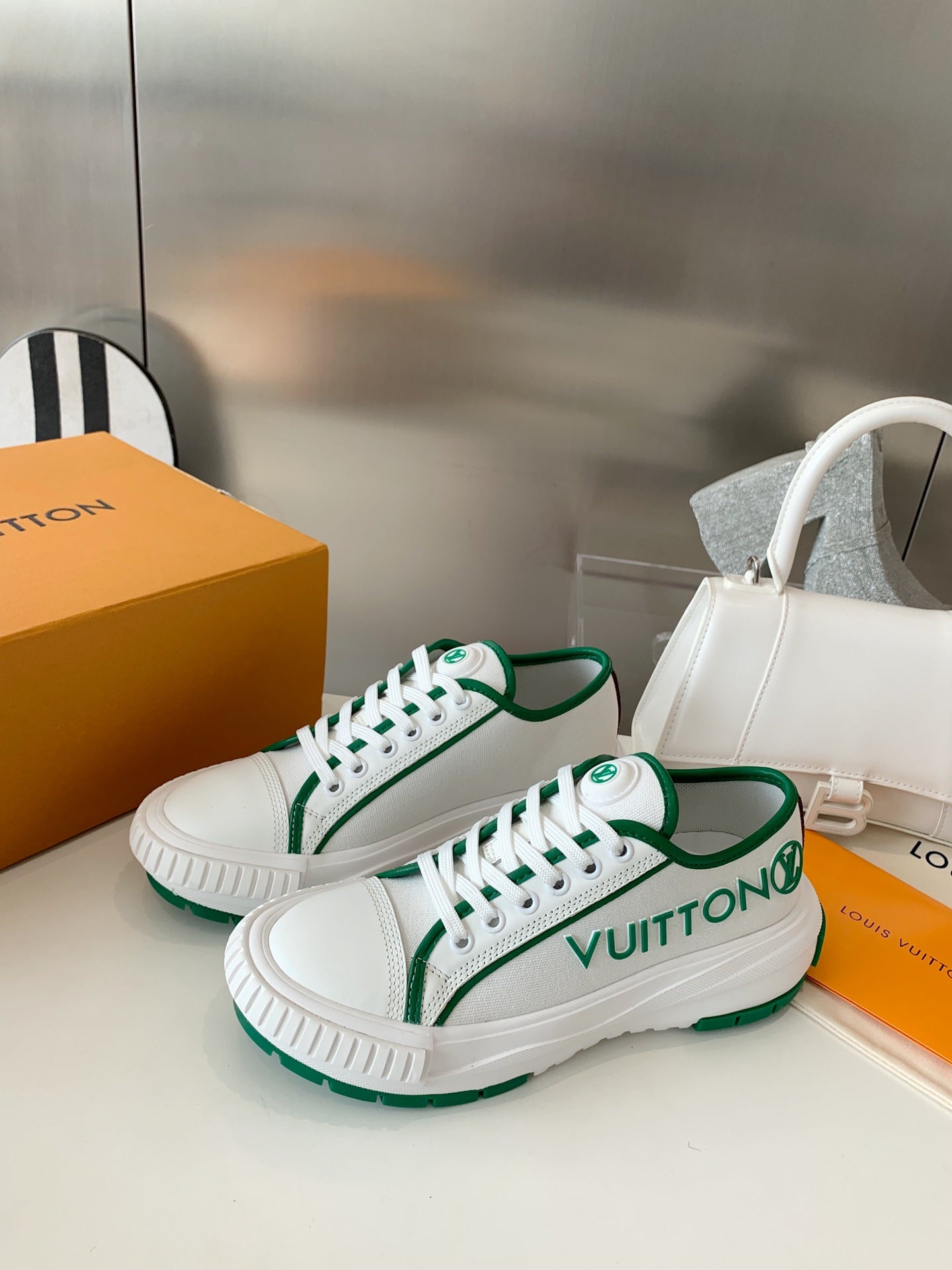 Sneakers