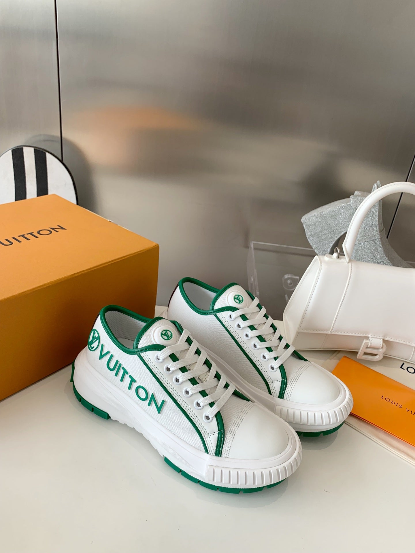 Sneakers