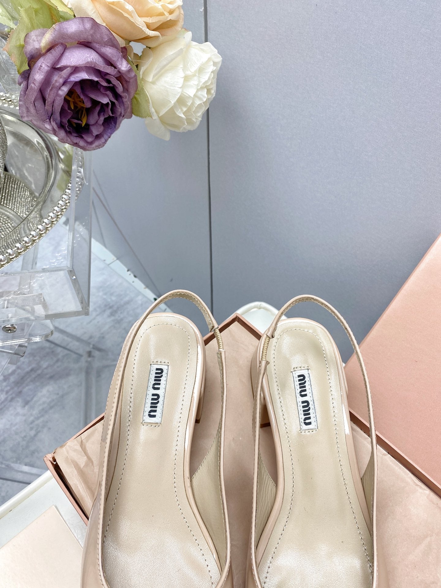 Slingbacks