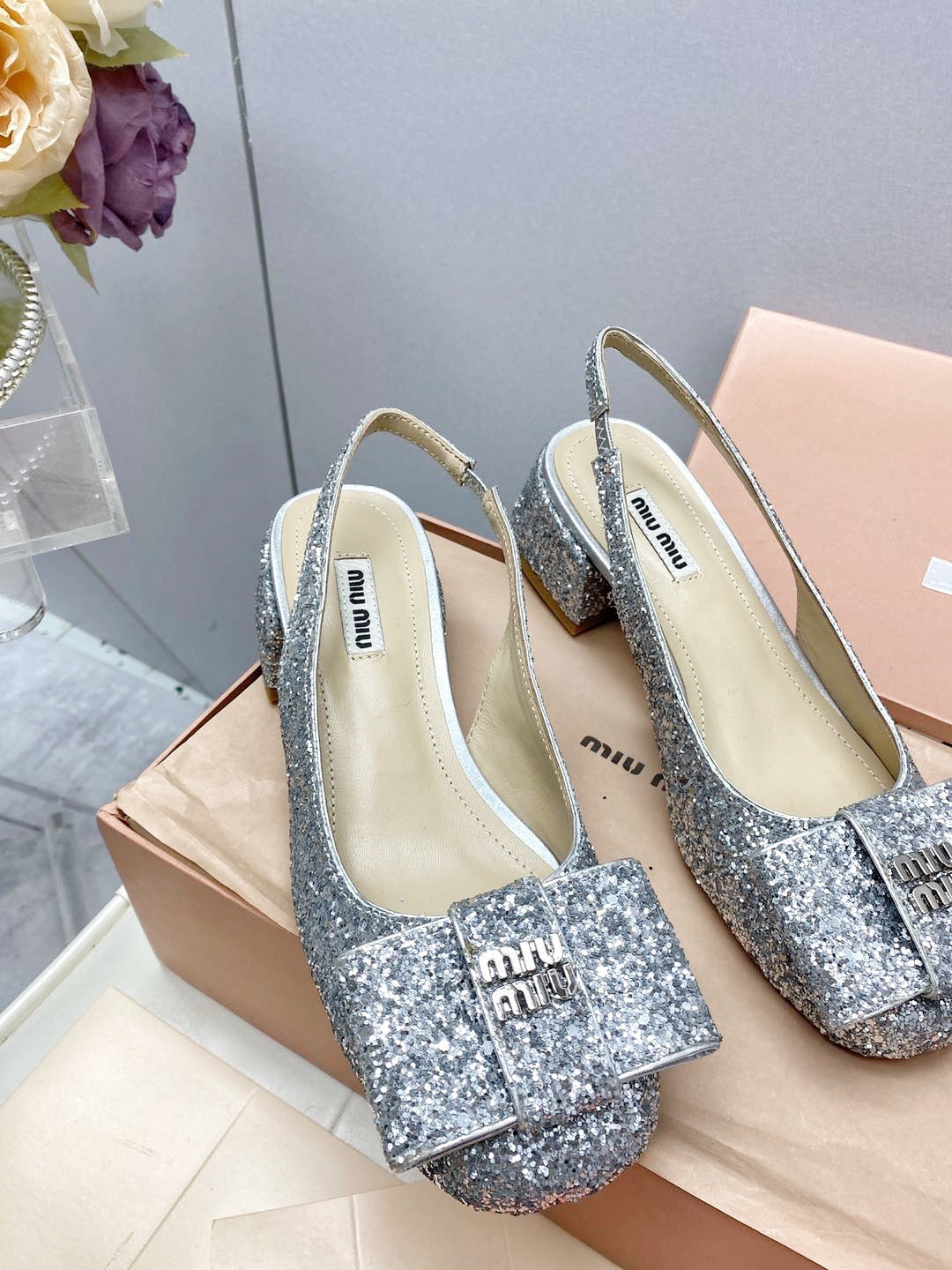 Slingbacks