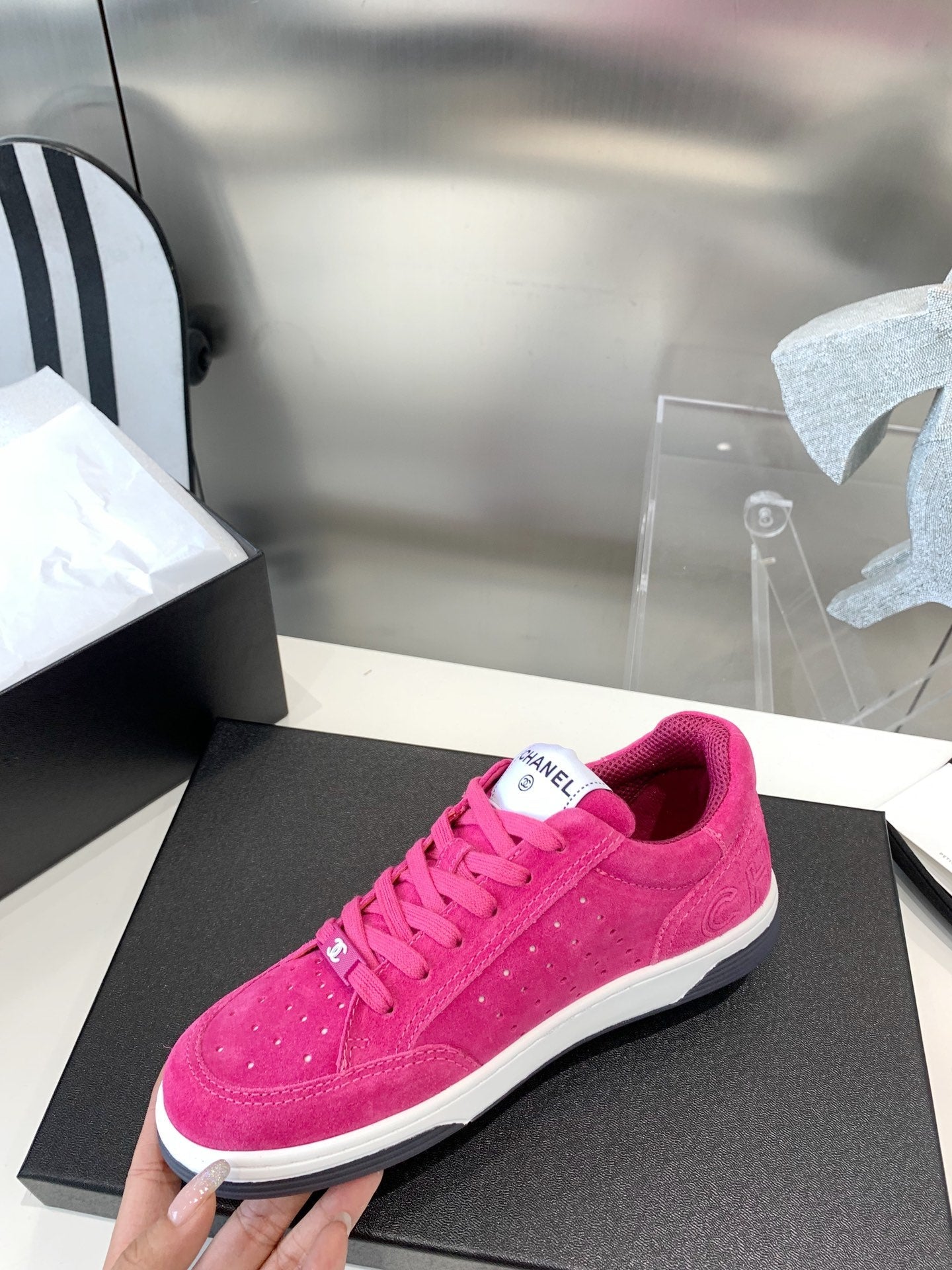 Sneakers