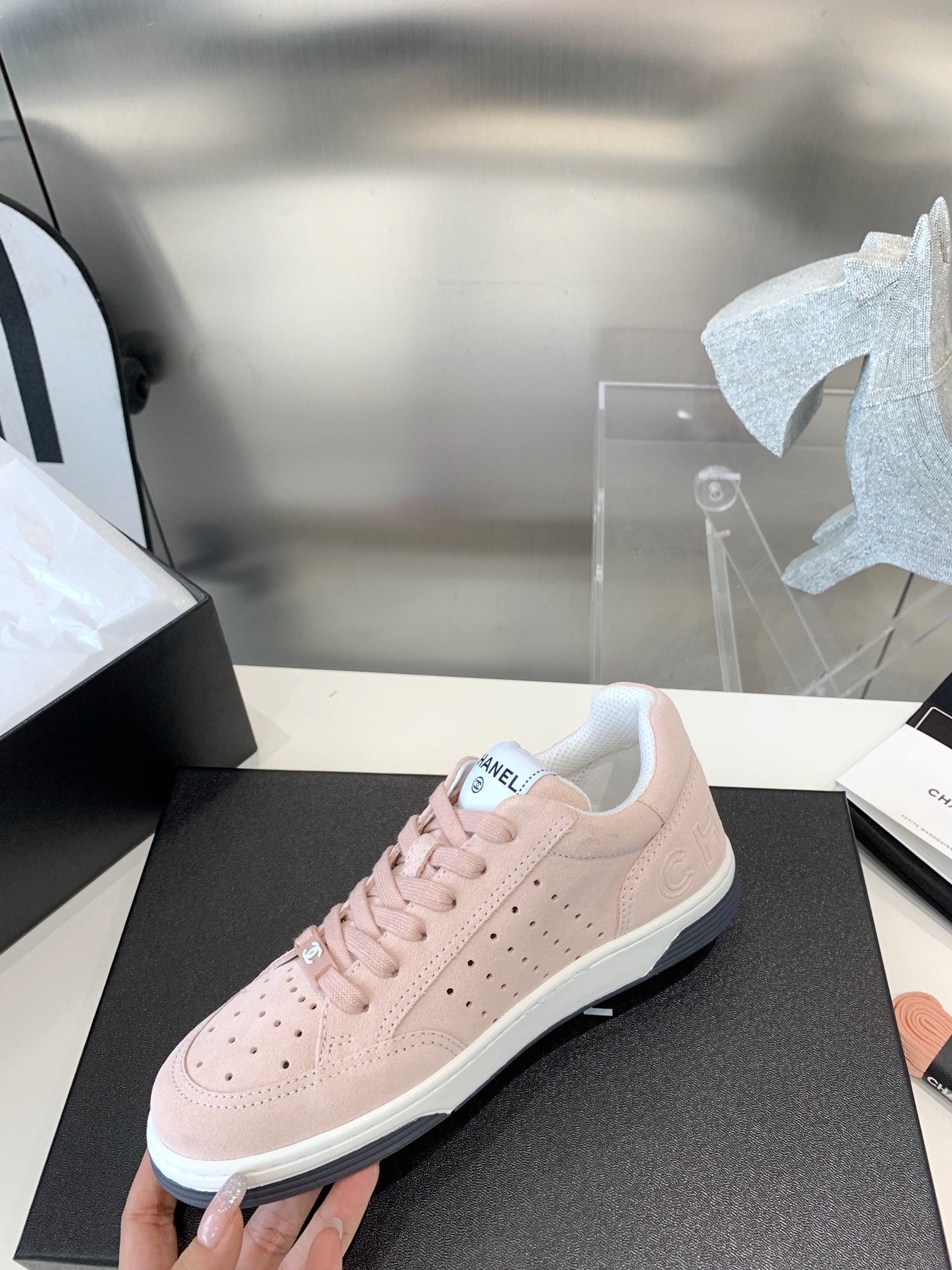 Sneakers