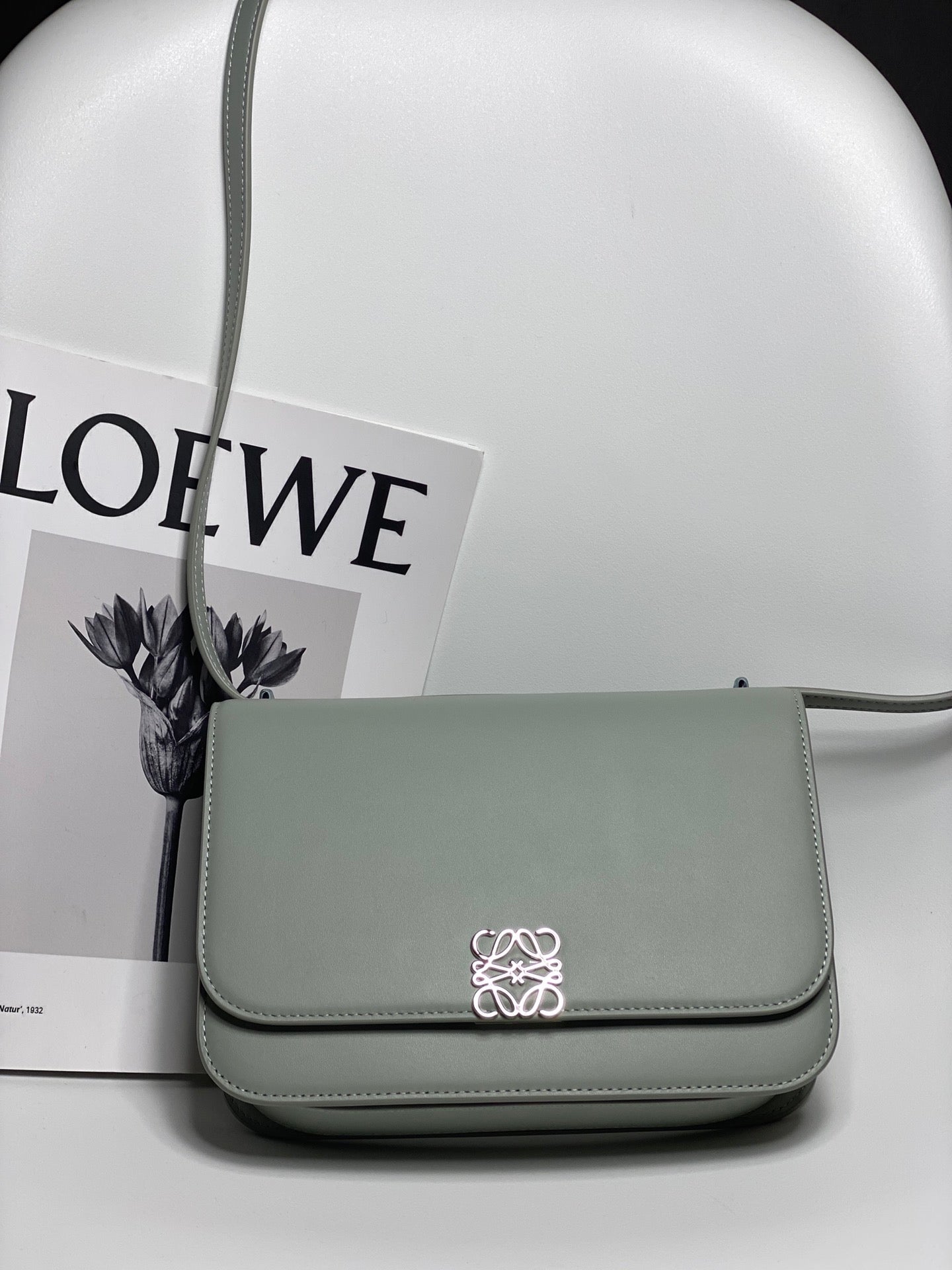Handbag