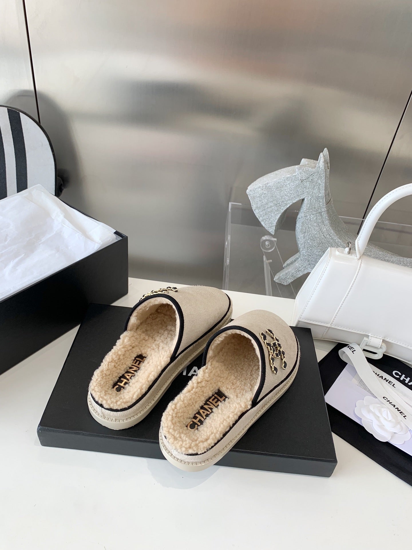 Slippers