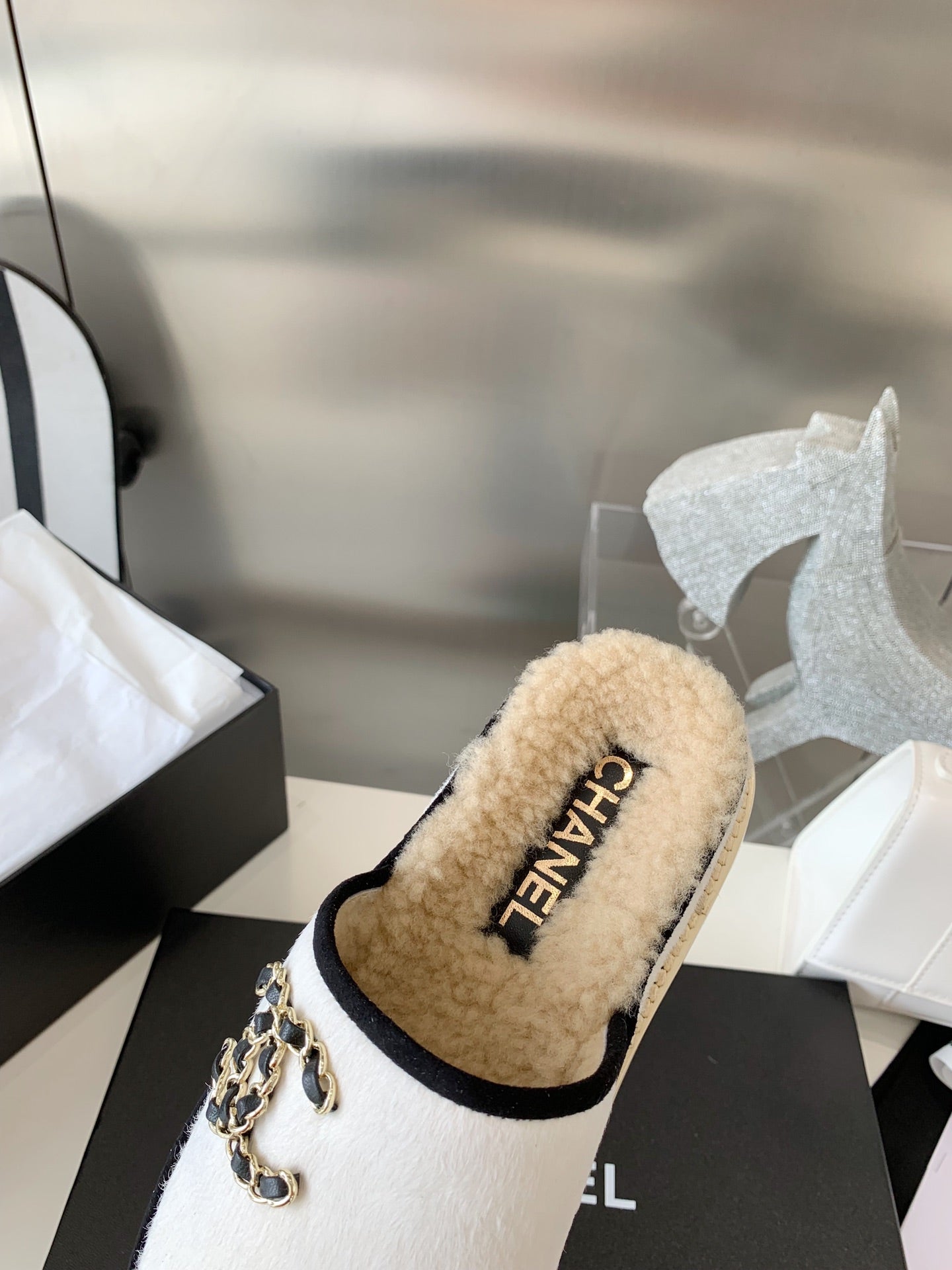 Slippers