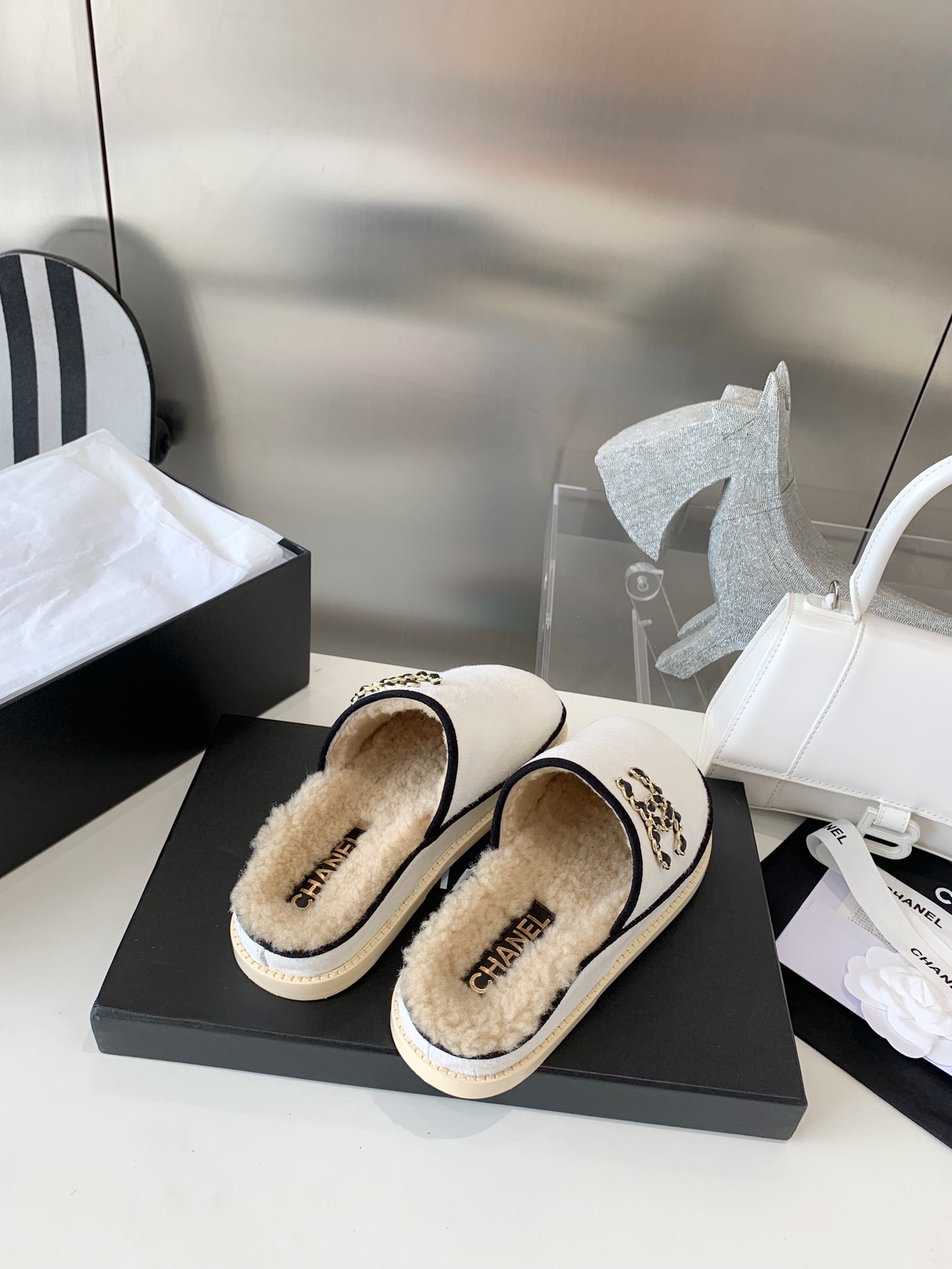 Slippers