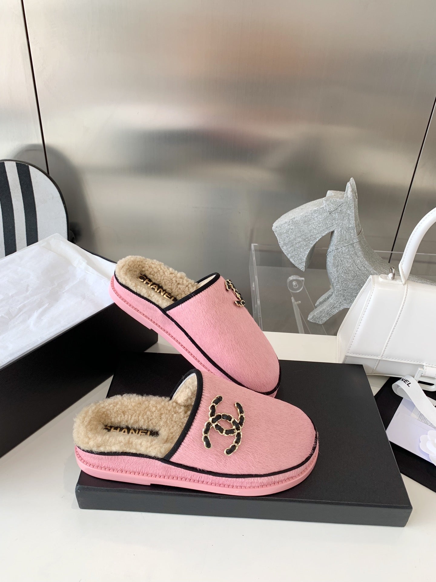Slippers