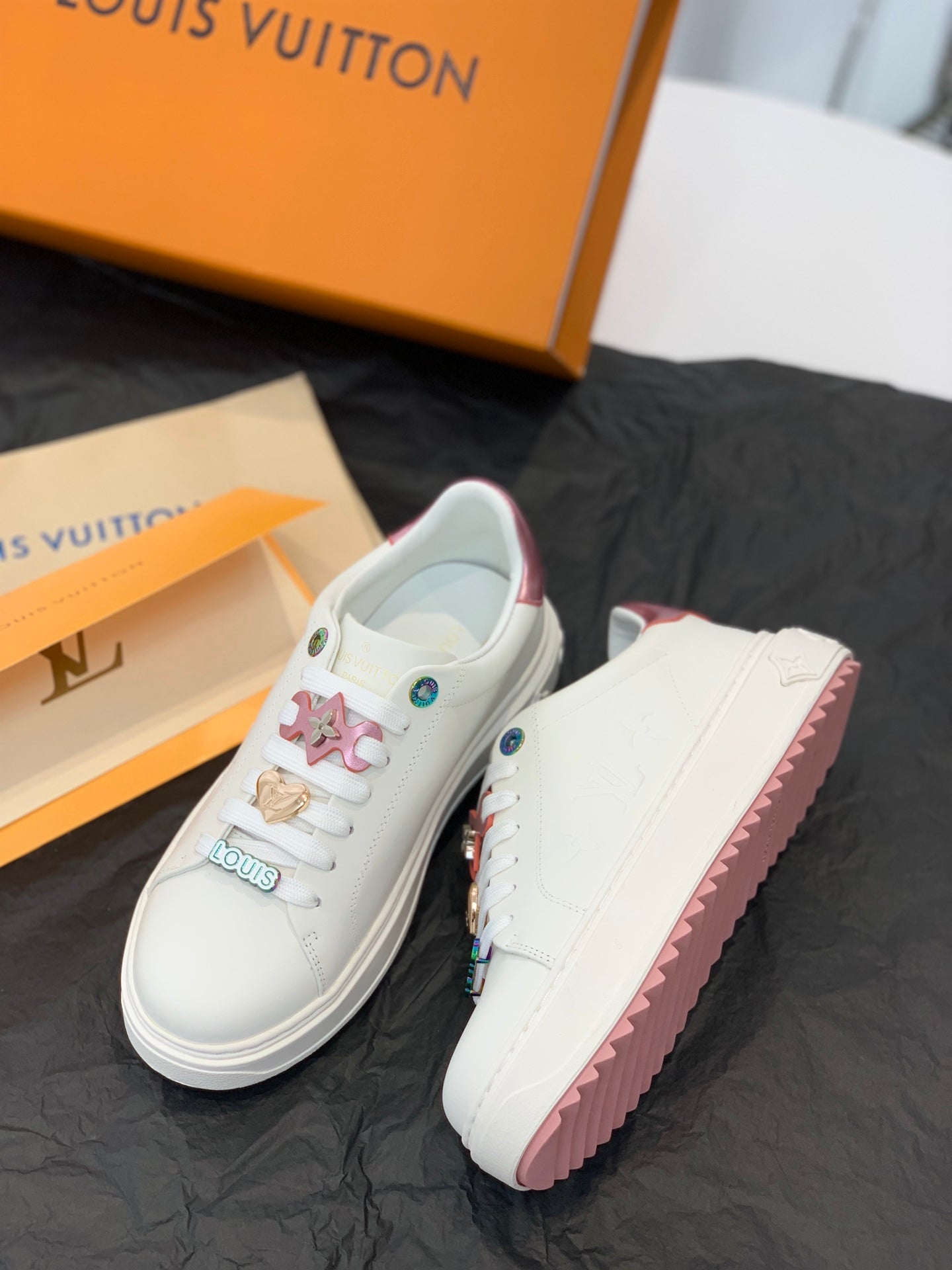 Sneakers