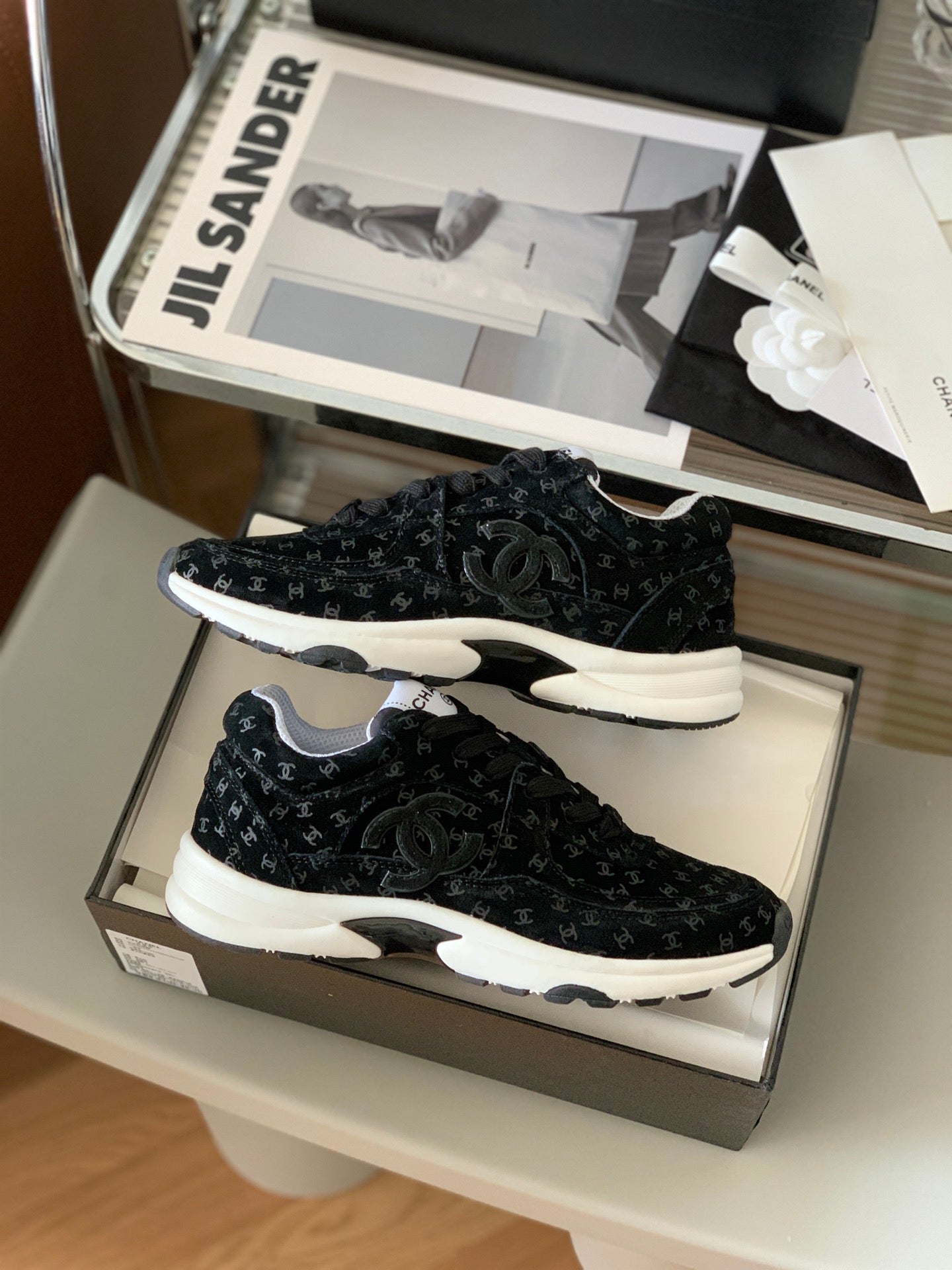 Sneakers
