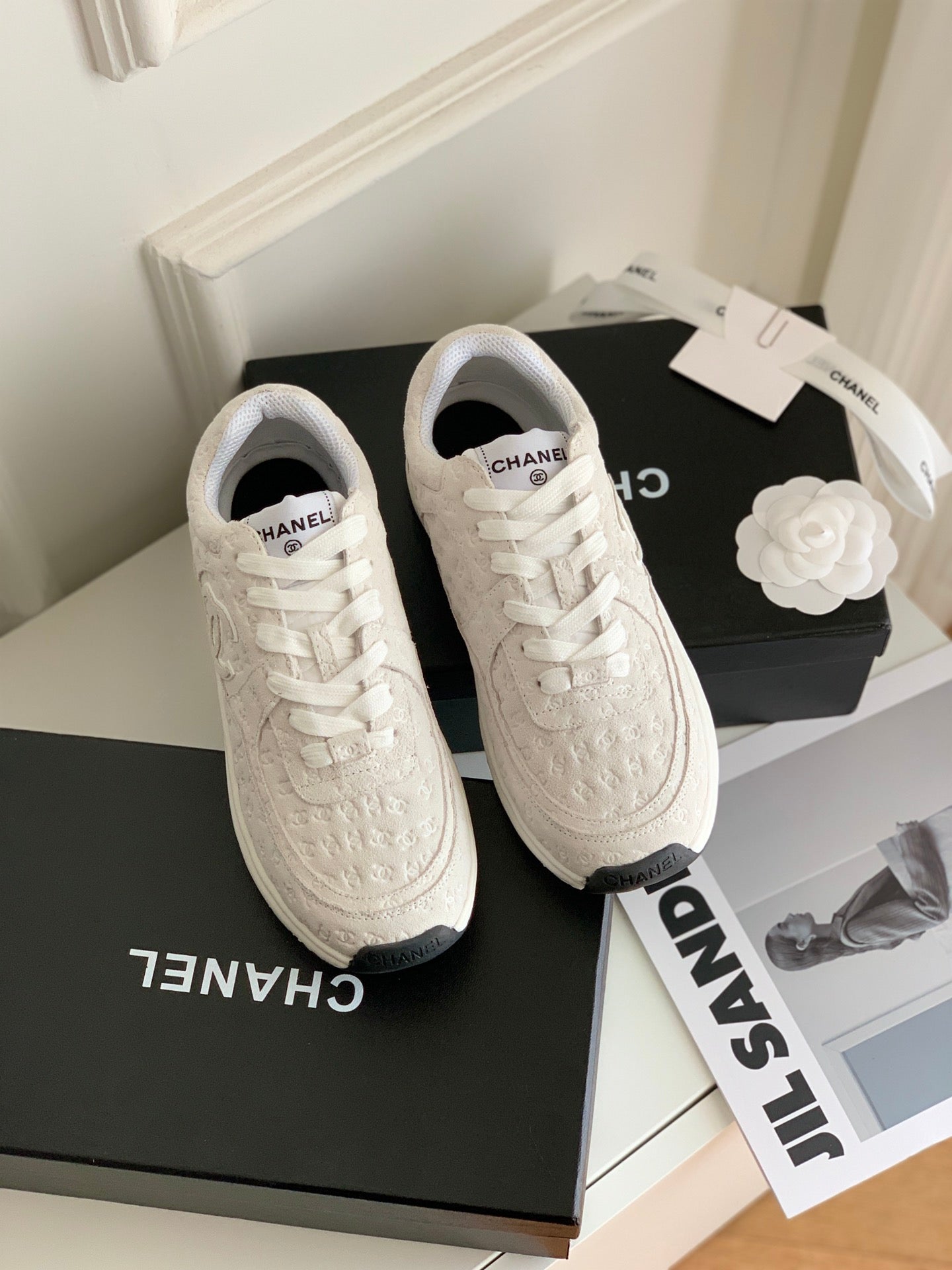 Sneakers